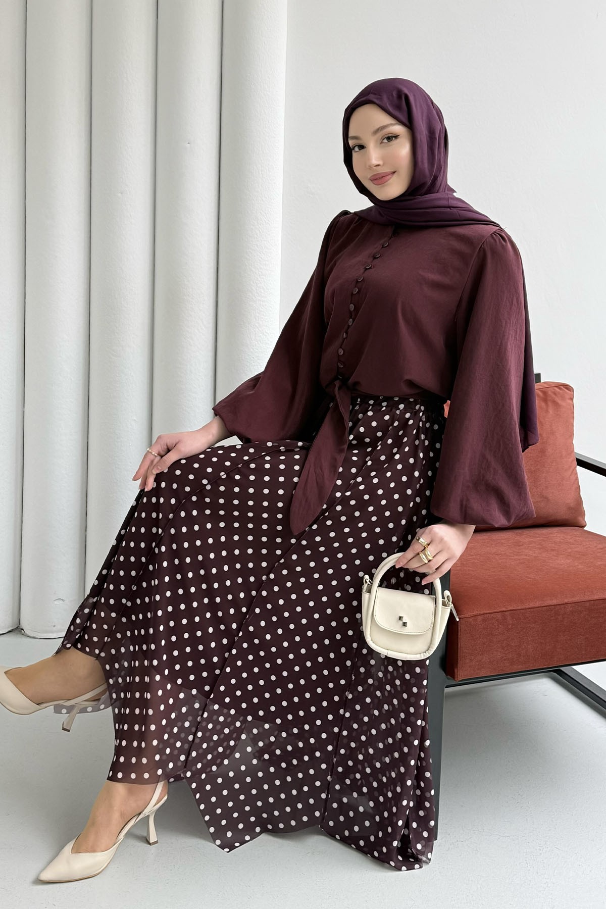 Asimetrik Kesim Puantiyeli Şifon Etek-BORDO