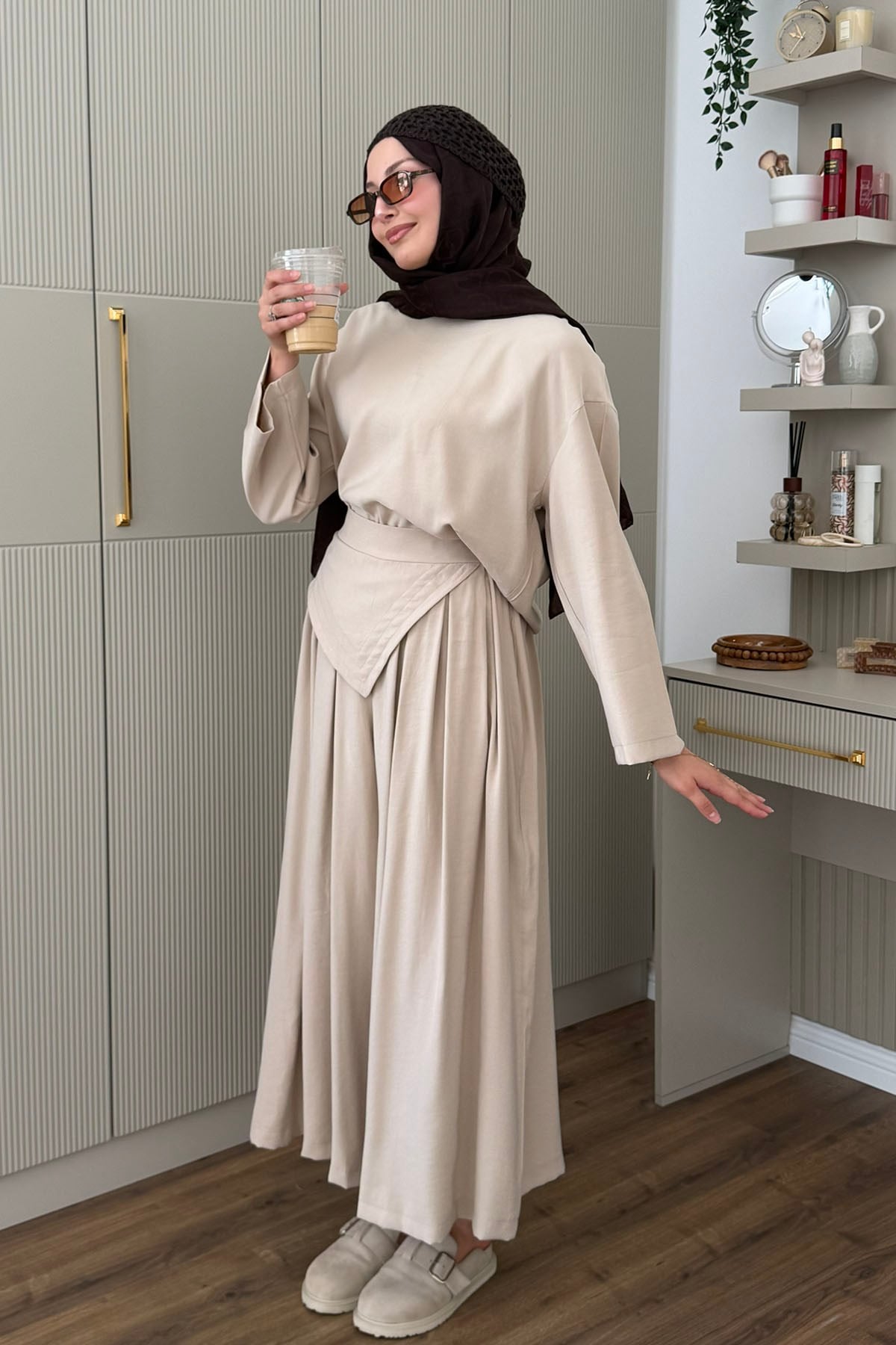 Asimetrik Kuşak Detaylı Tesettür Pantolon Takım-TAŞ