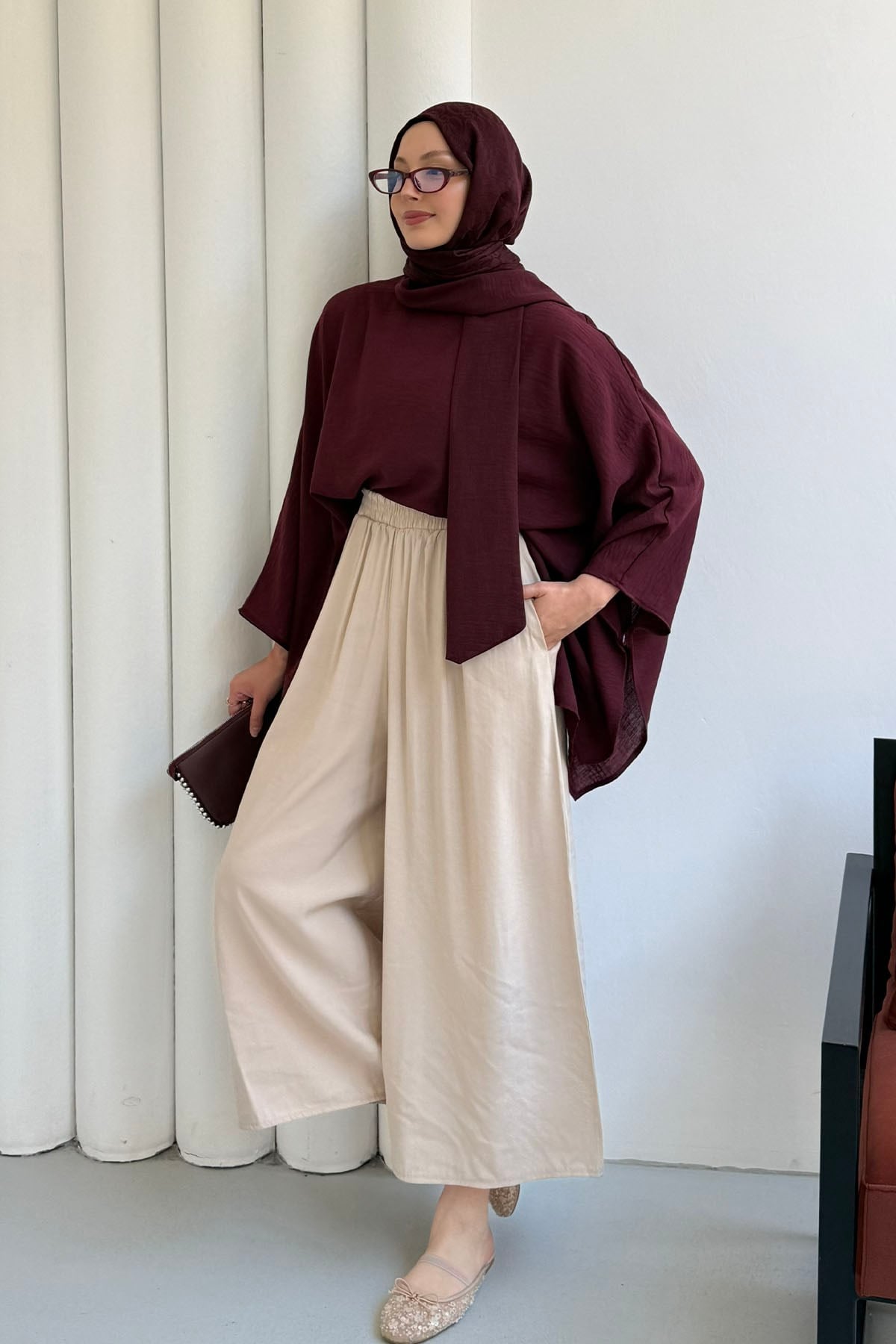 Asimetrik Yarasa Kol Bağlamalı Panço Bluz-BORDO