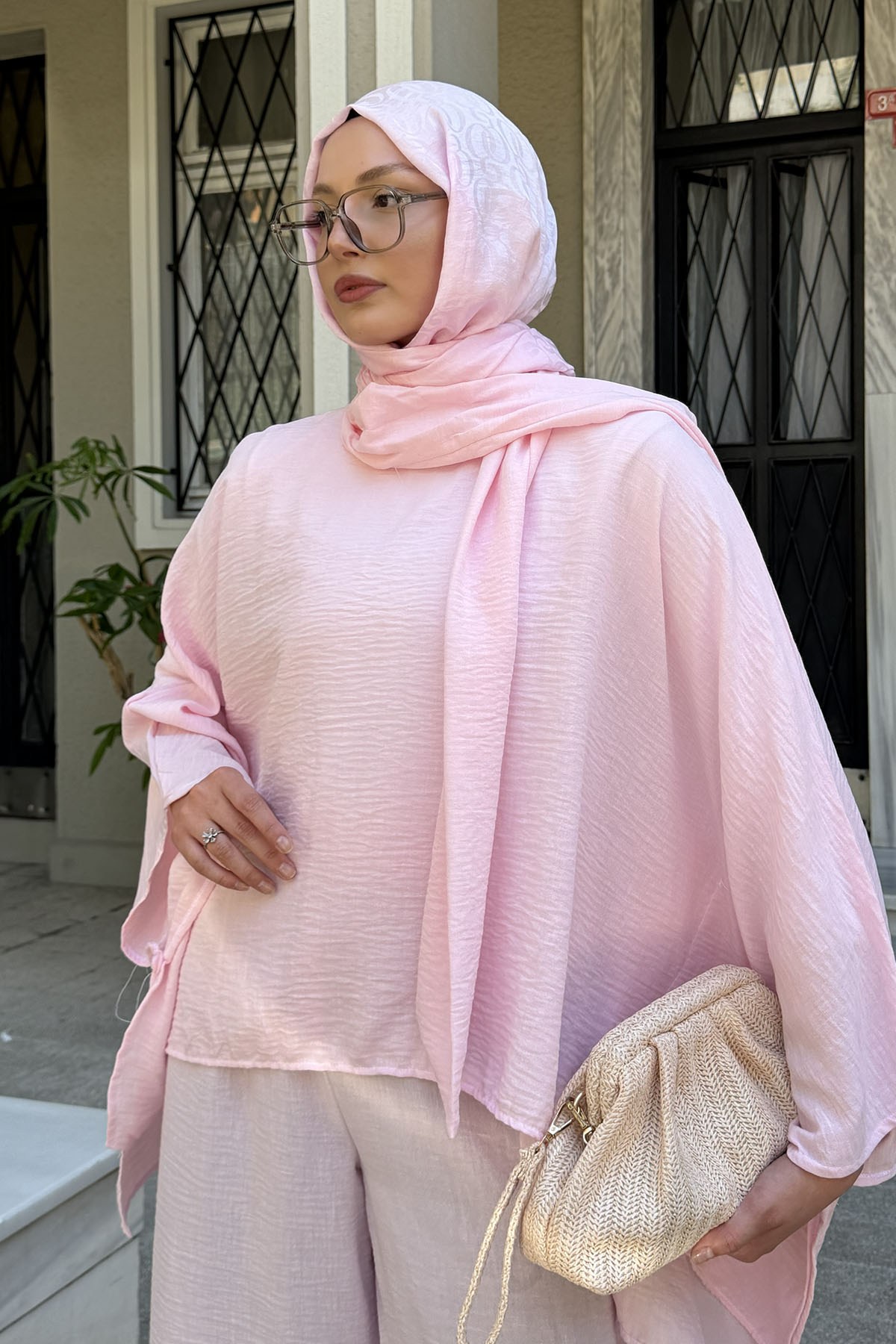 Asimetrik Yarasa Kol Bağlamalı Panço Pantolon Takım-PEMBE