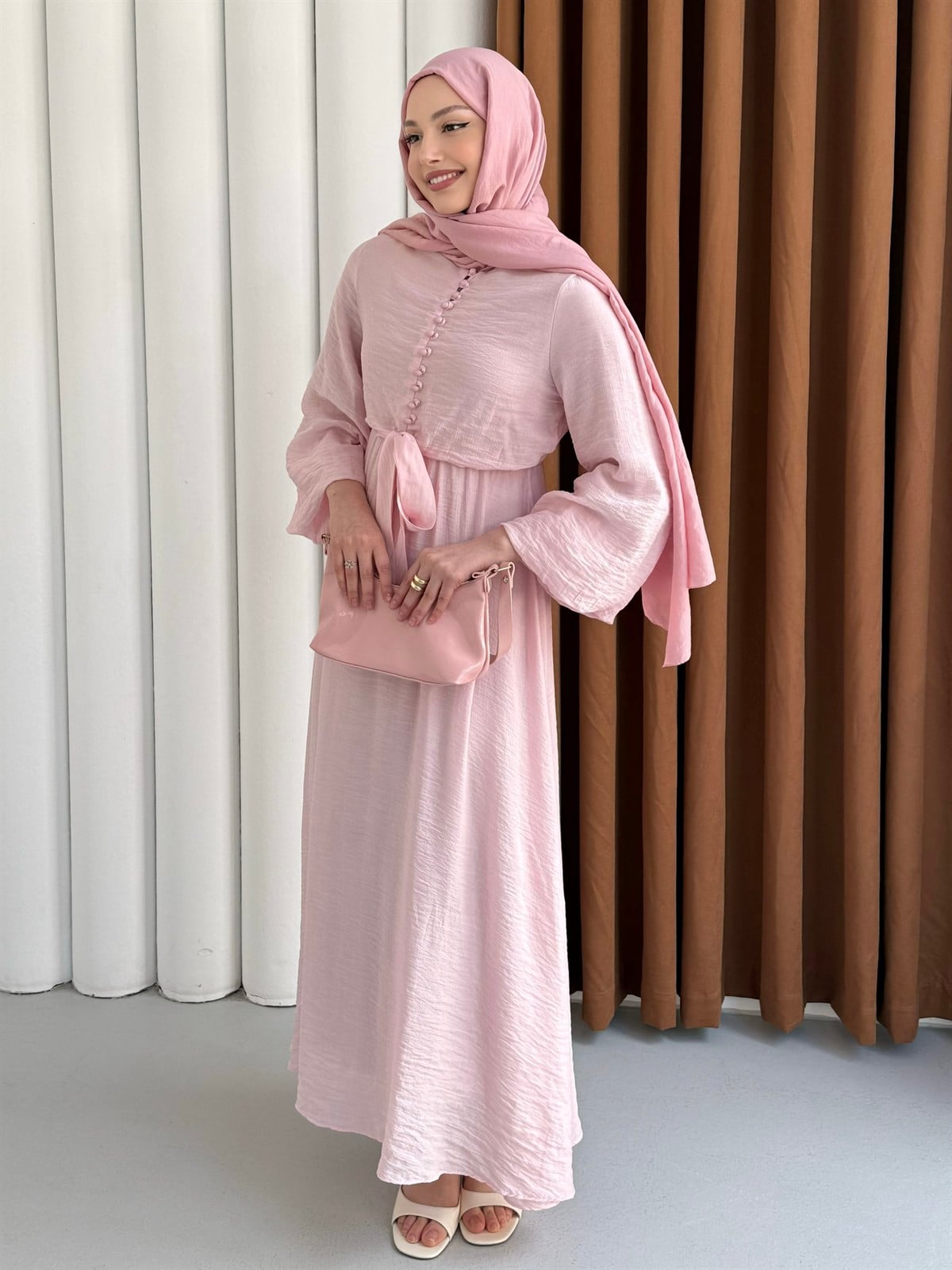 Bağlama Detaylı Balon Kol Tesettür Elbise-PEMBE