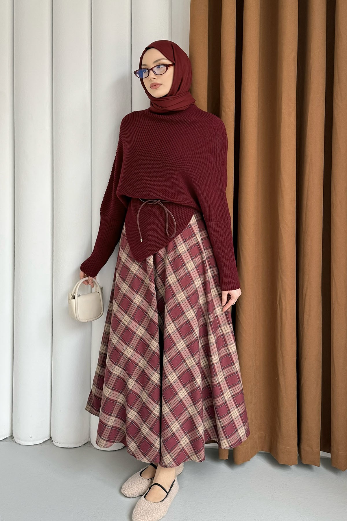 Balıkçı Yaka Asimetrik Triko Kazak-BORDO