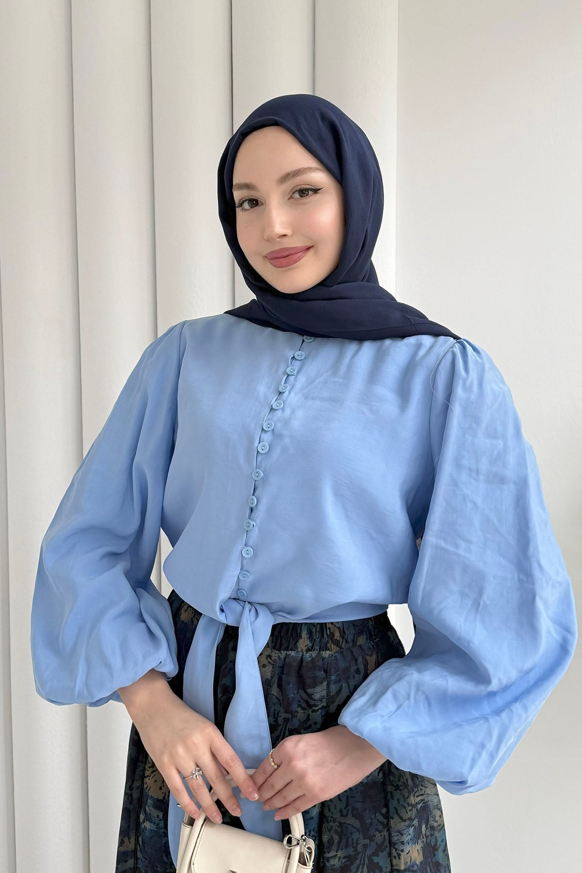 Balon Kol Etek Ucu Bağlamalı Bluz-BEBE MAVİ