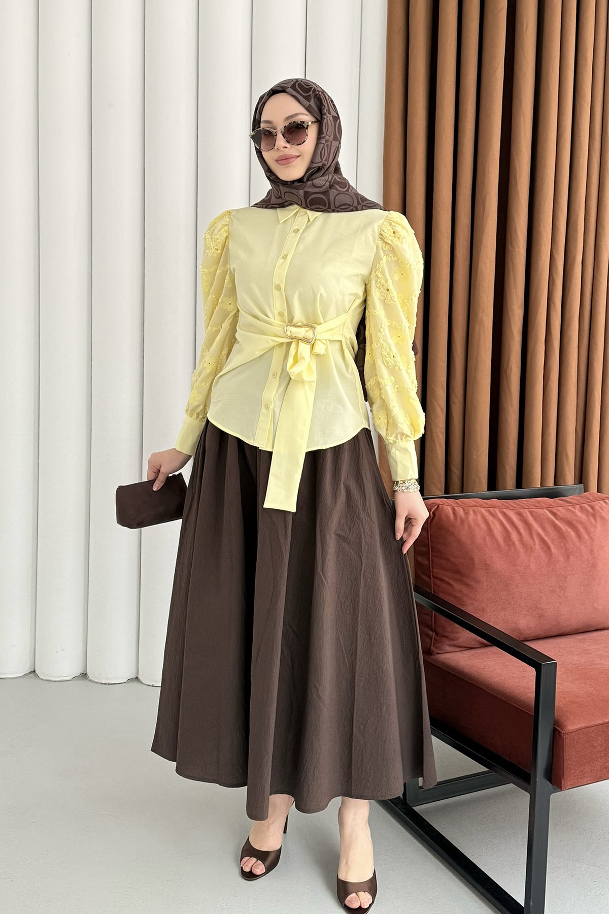 Balon Kol Nakış Detaylı Düğmeli Gömlek-SARI