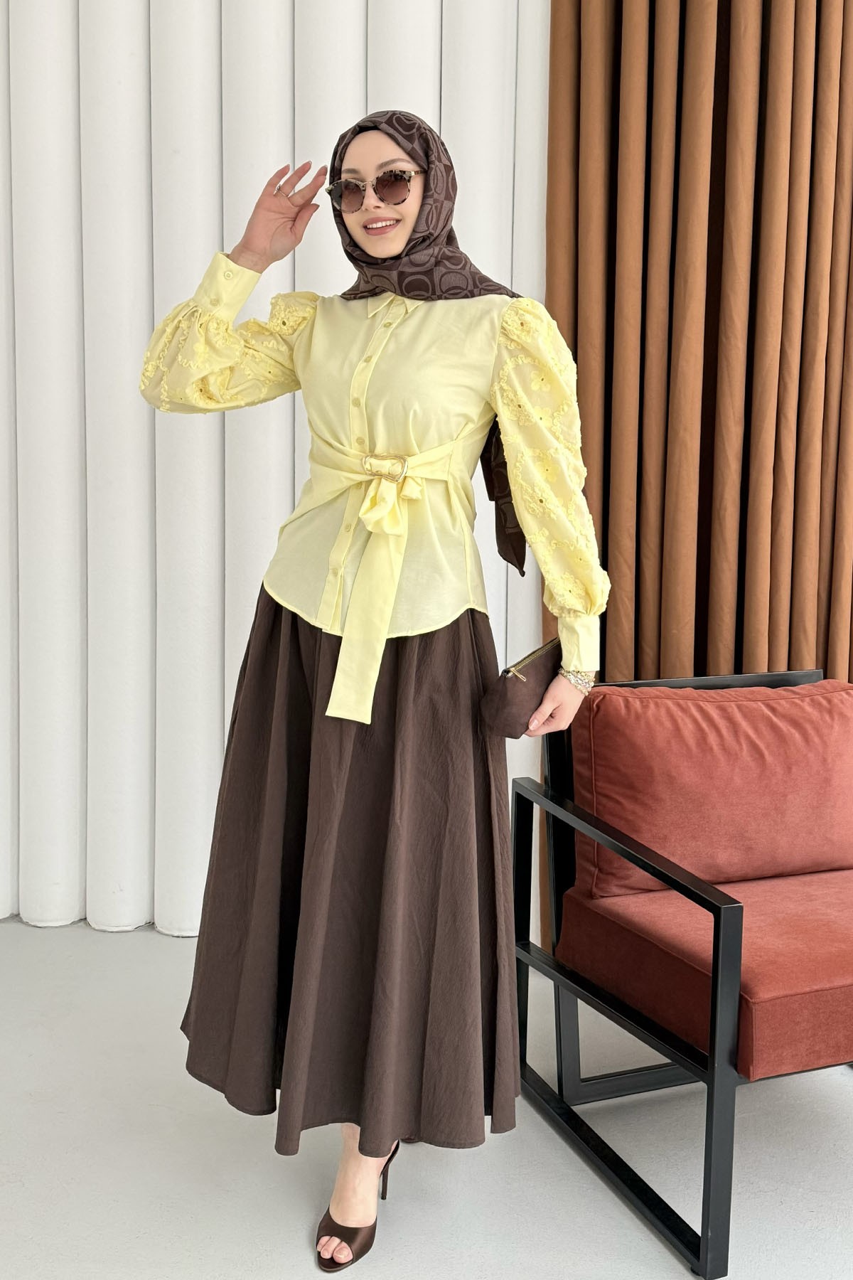 Balon Kol Nakış Detaylı Düğmeli Gömlek-SARI