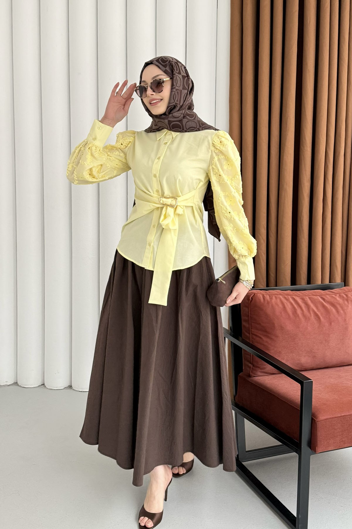 Balon Kol Nakış Detaylı Düğmeli Gömlek-SARI