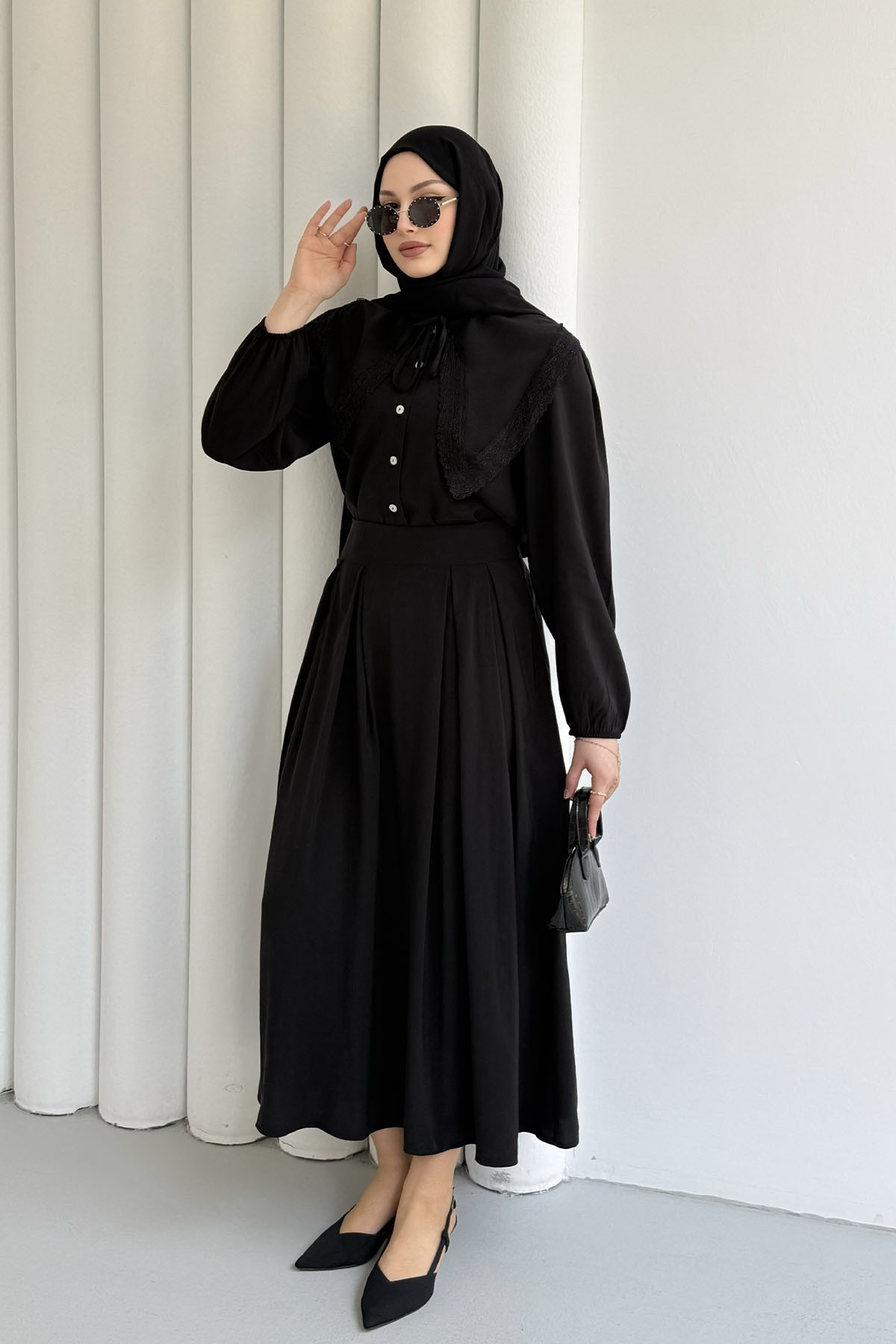 Bebe Yaka Dantel Detaylı Etekli Tesettür Takım-SİYAH