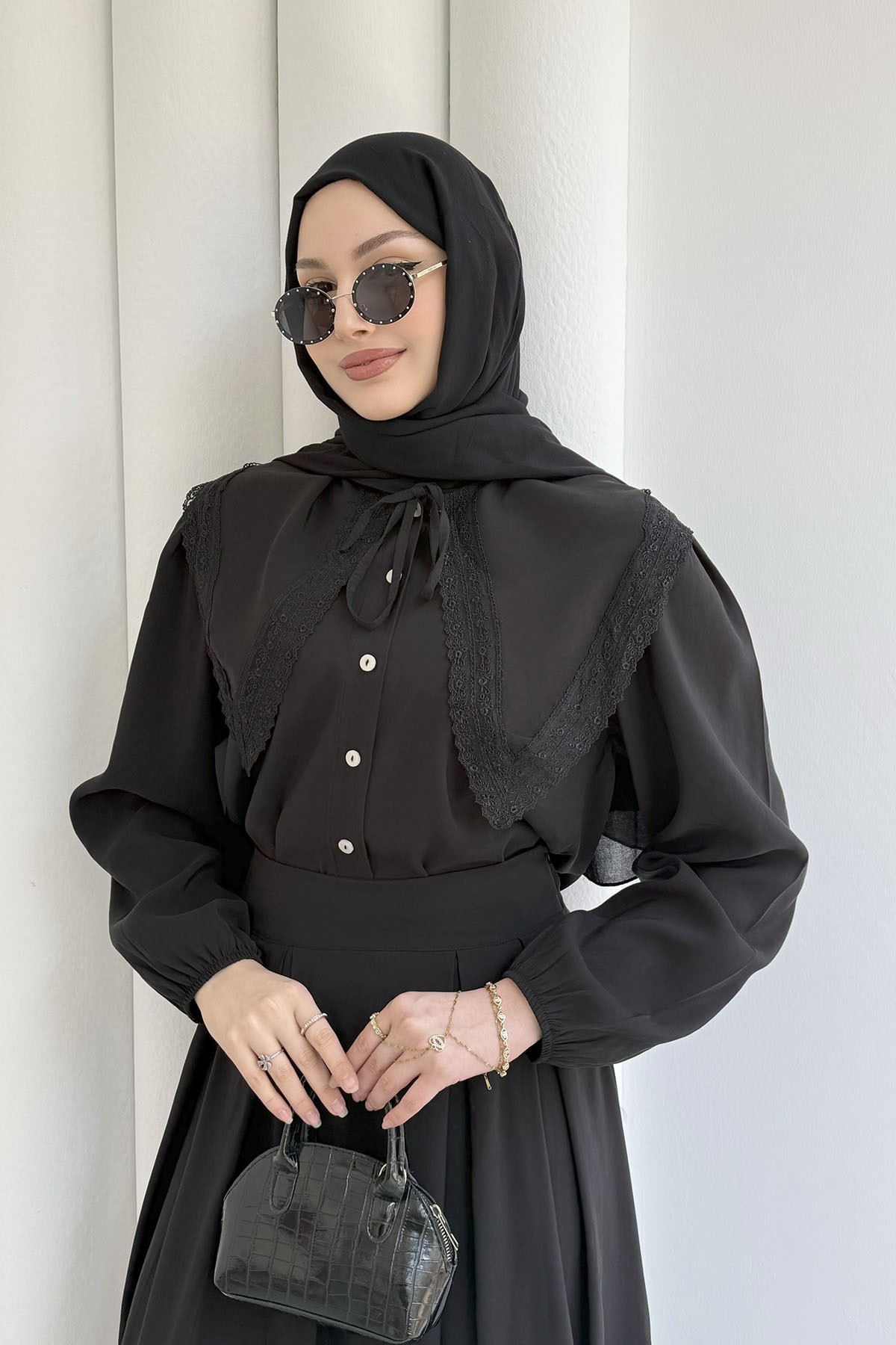 Bebe Yaka Dantel Detaylı Etekli Tesettür Takım-SİYAH