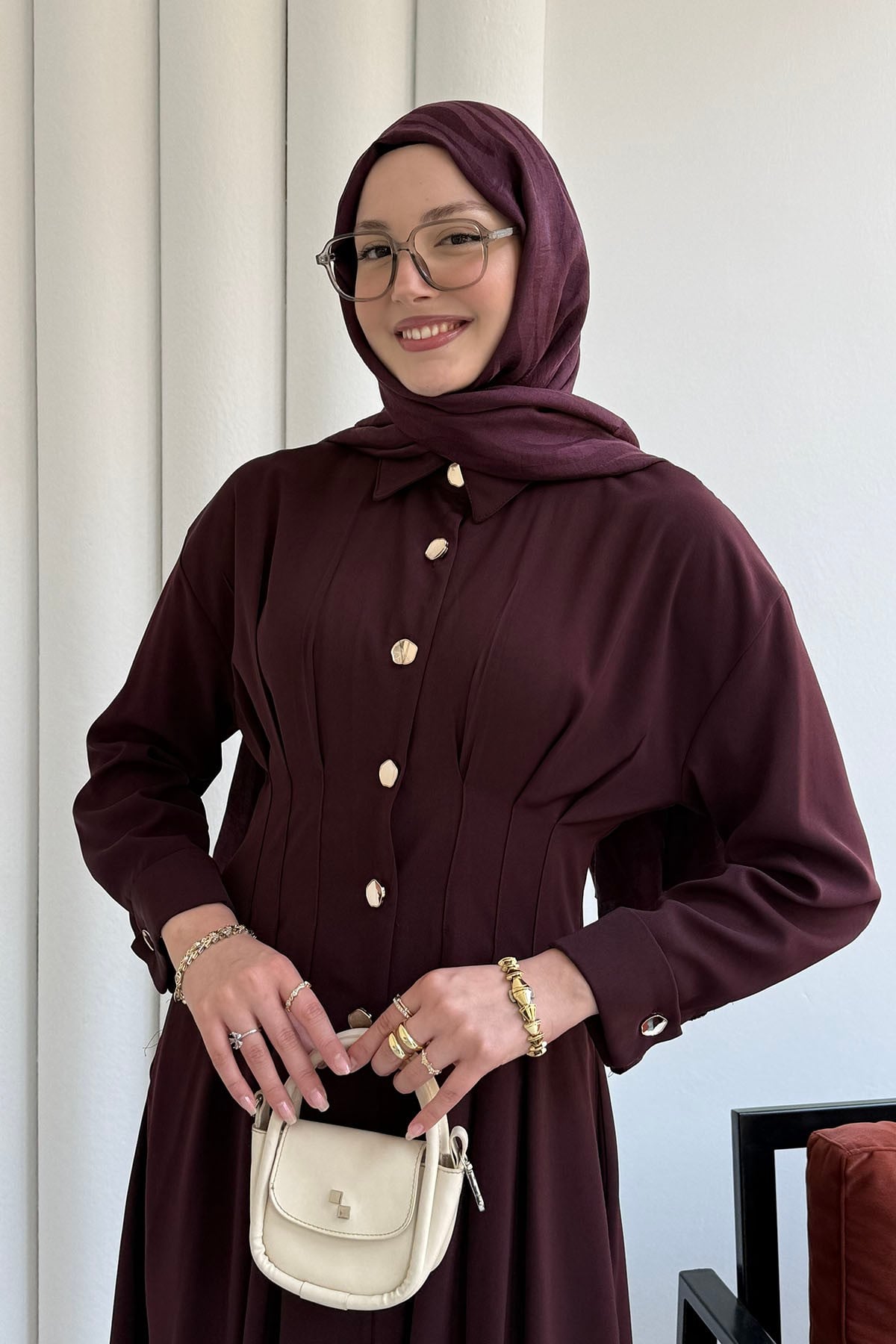 Bel Sason Detaylı Ön Düğmeli Linda Kumaş Tesettür Elbise-BORDO