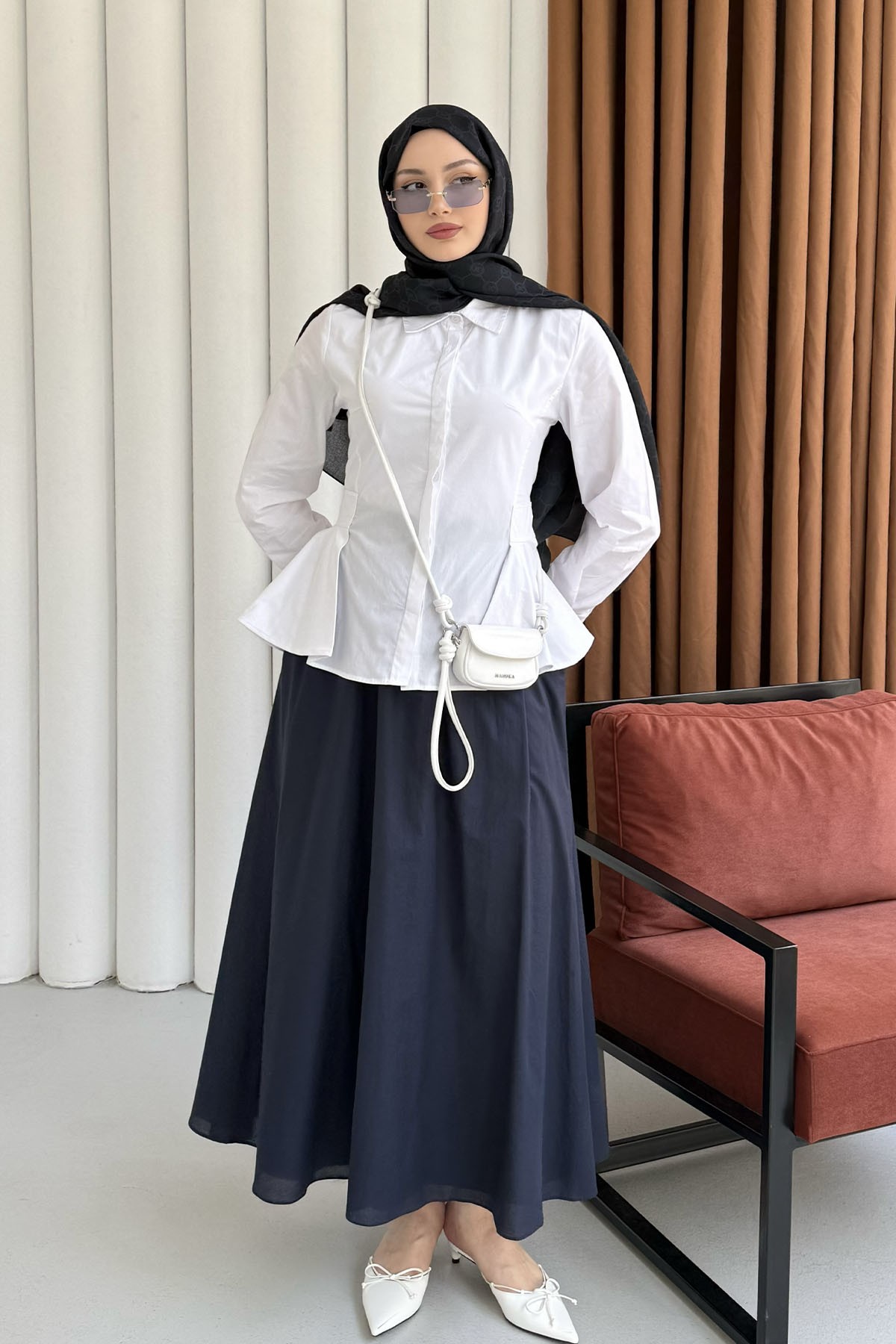 Belden Oturtmalı Düğmeli Gömlek-BEYAZ