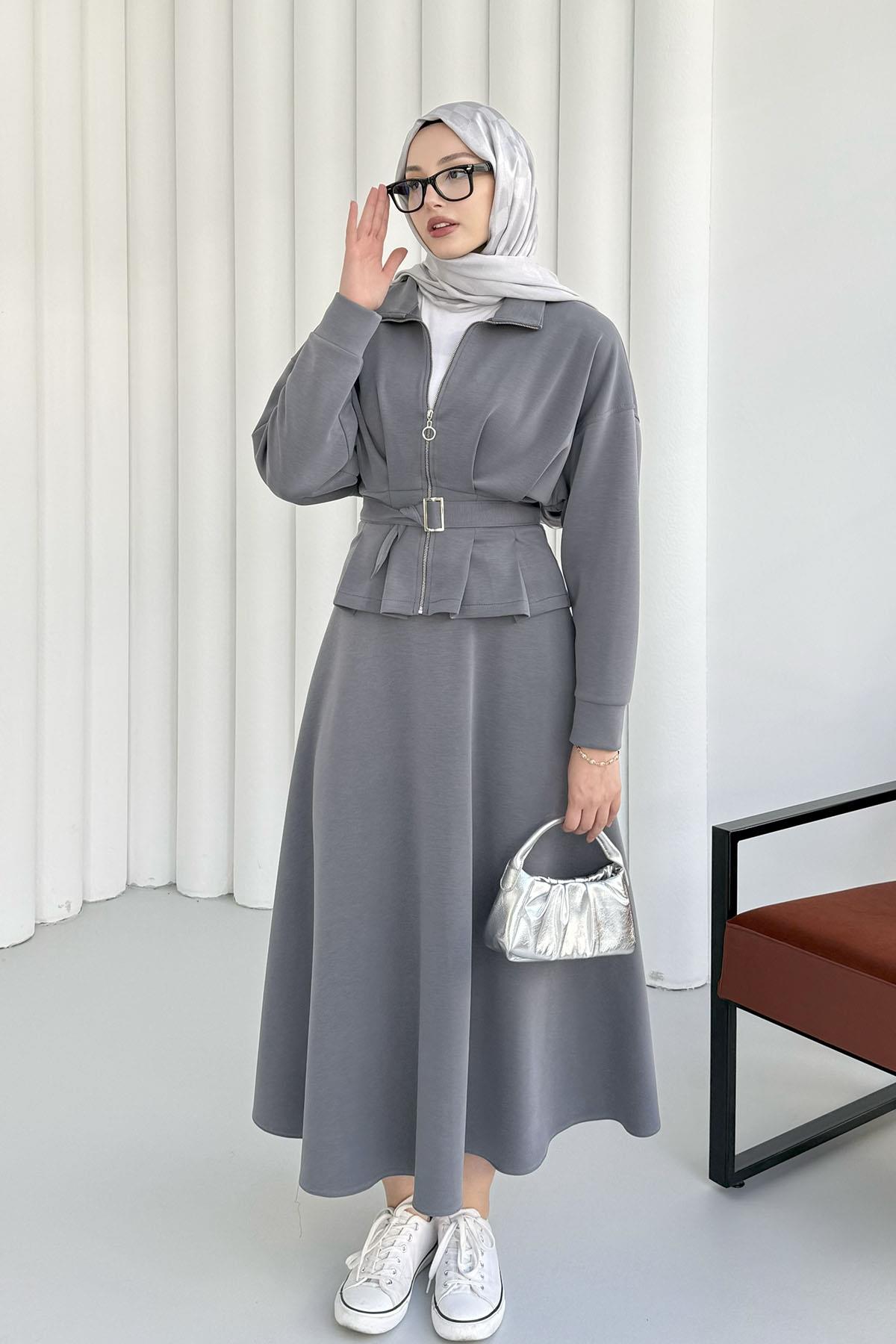 Beli Bağlamalı Fermuarlı Etekli Tesettür Takım-GRİ