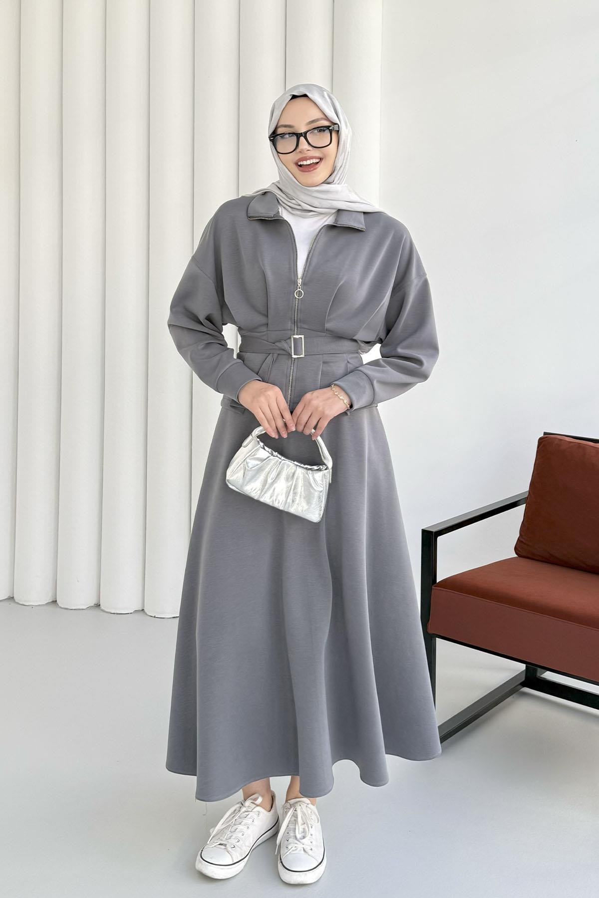 Beli Bağlamalı Fermuarlı Etekli Tesettür Takım-GRİ
