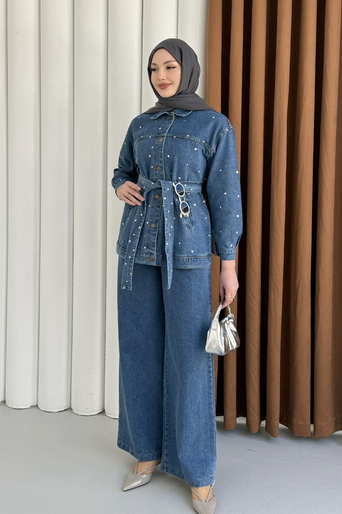 Beli Kuşaklı Zımba Çakım Denim Tesettür Takım-AÇIK MAVİ