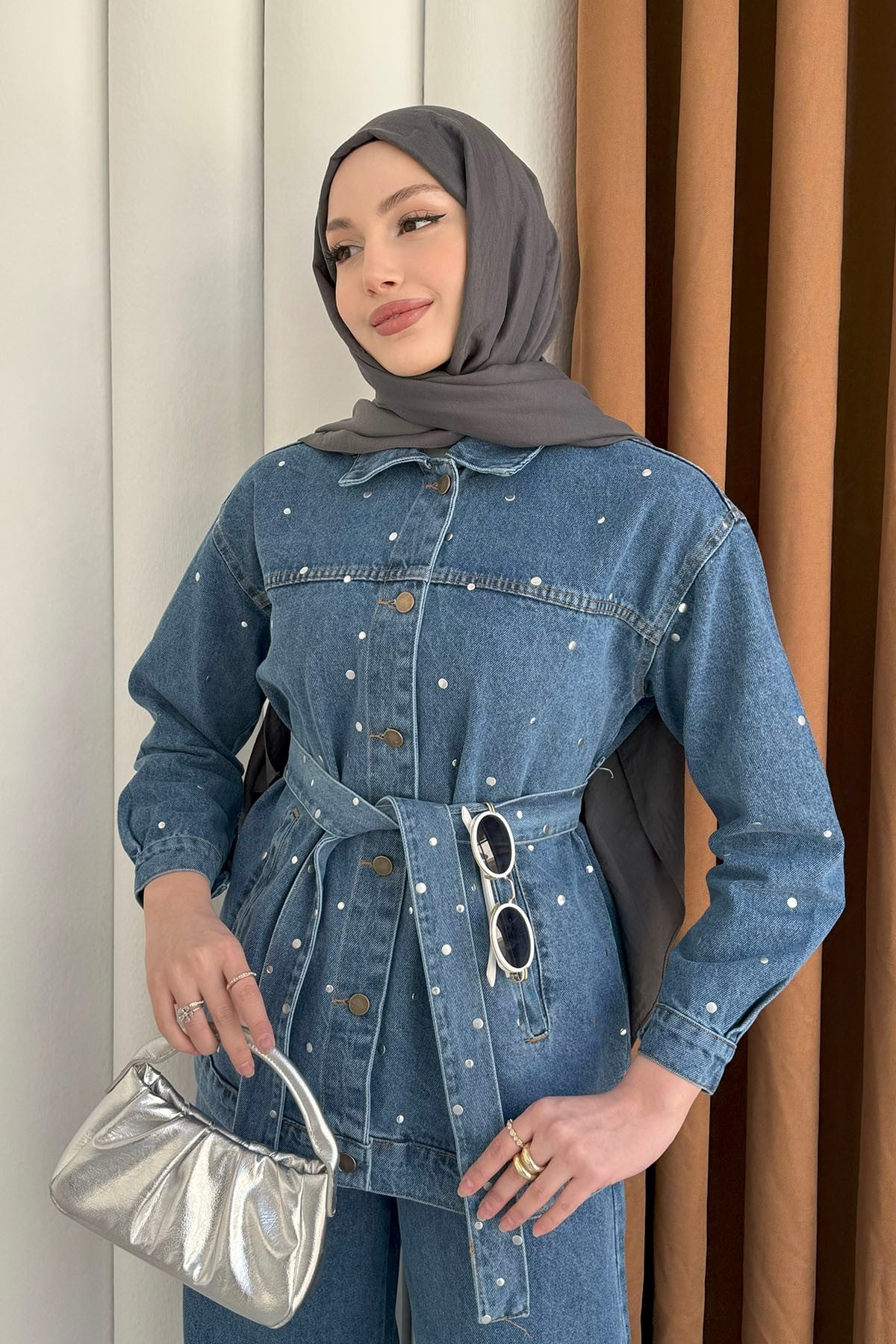 Beli Kuşaklı Zımba Çakım Denim Tesettür Takım-AÇIK MAVİ