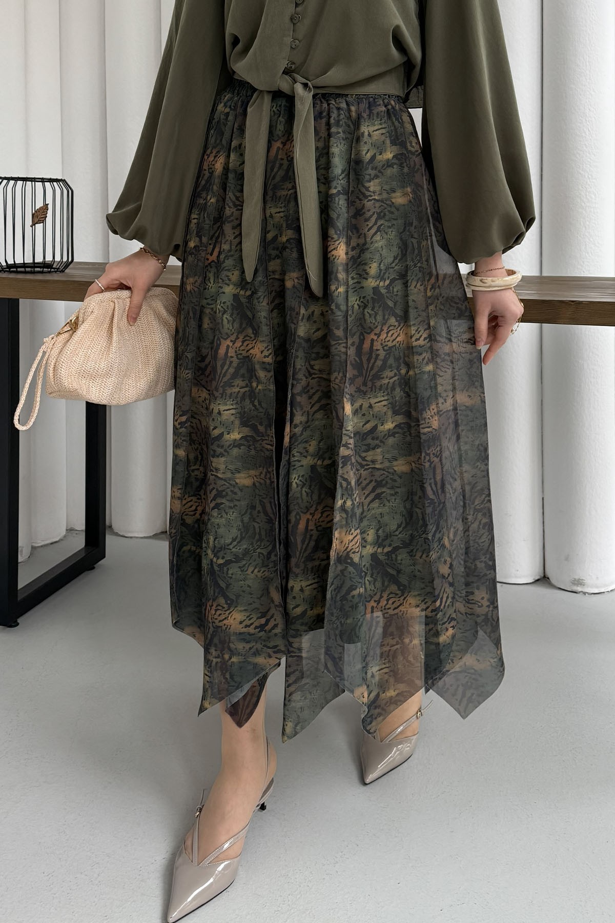 Beli Lastikli Çizgili Şifon Etek-YEŞİL