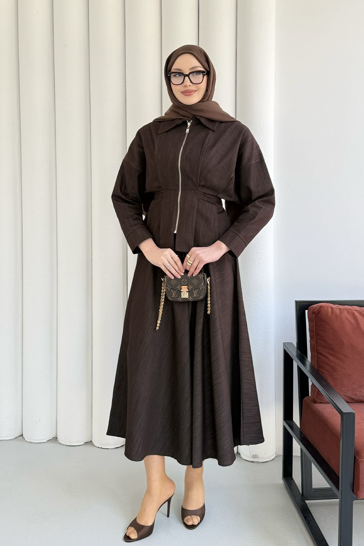 Beli Lastikli Fermuarlı Etekli Tesettür Takım-KAHVERENGİ