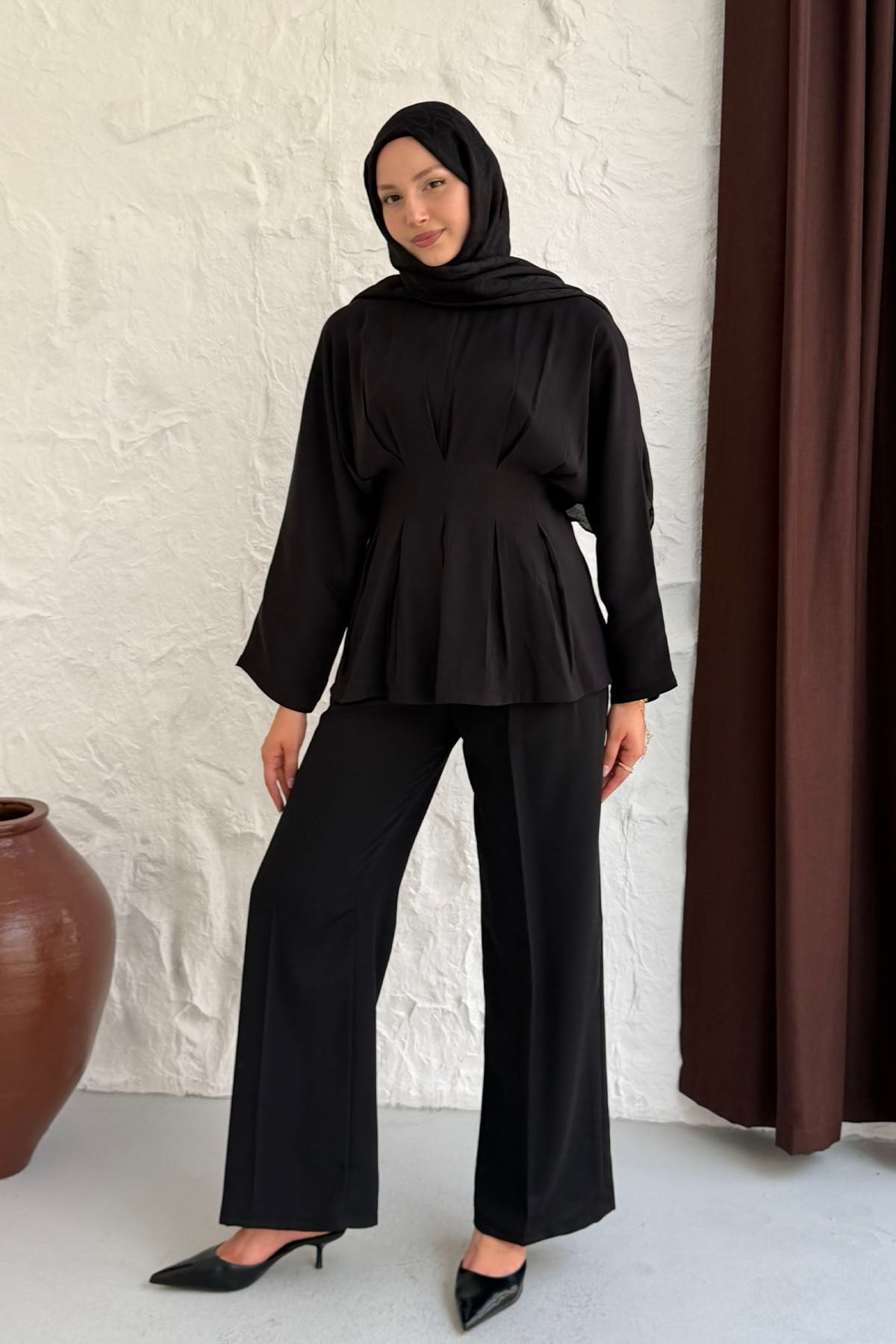 Beli Pens Detaylı Kuşaklı Bluz-SİYAH