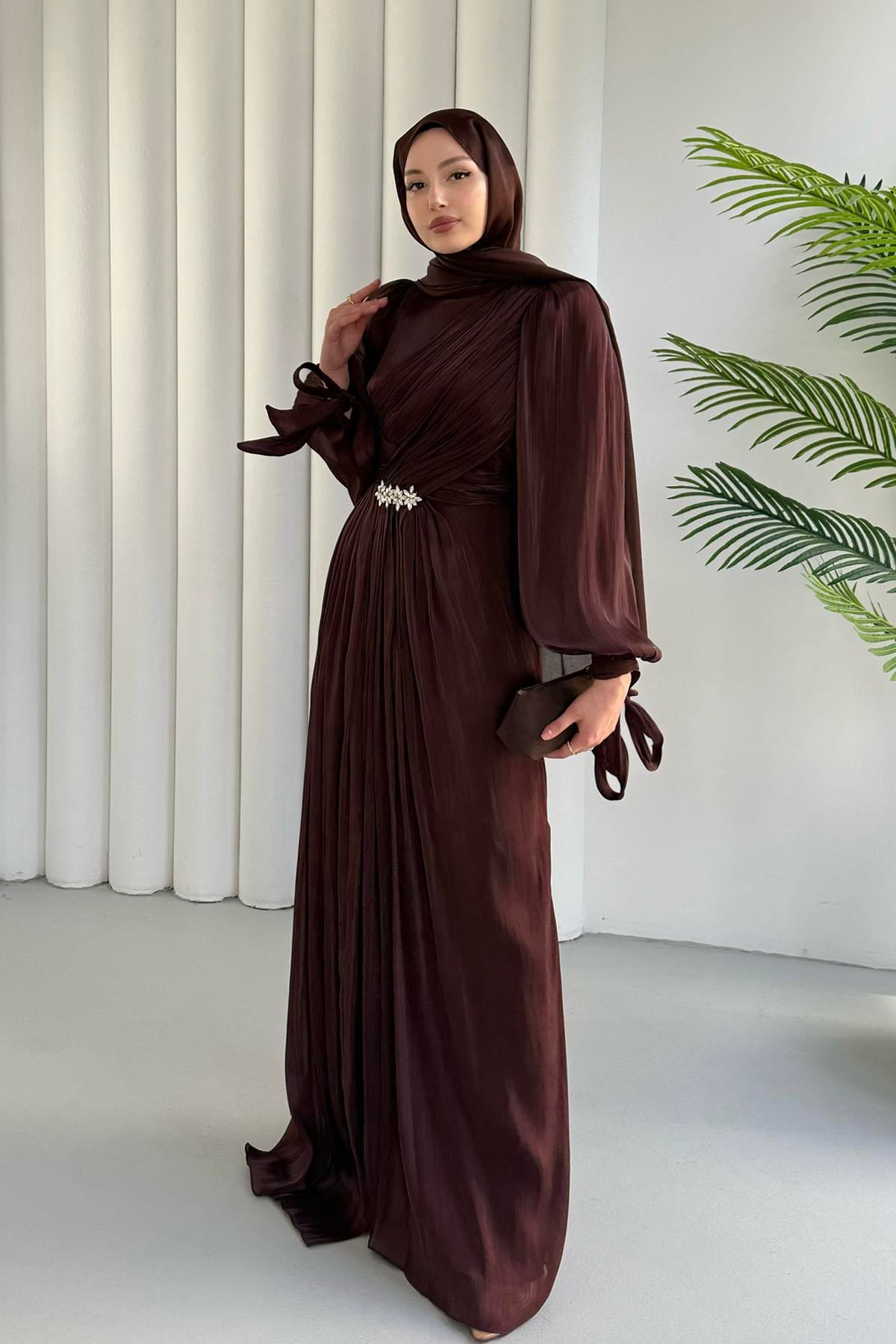 Beli Taşlı Kolları Bağlamalı Tesettür Abiye-BORDO