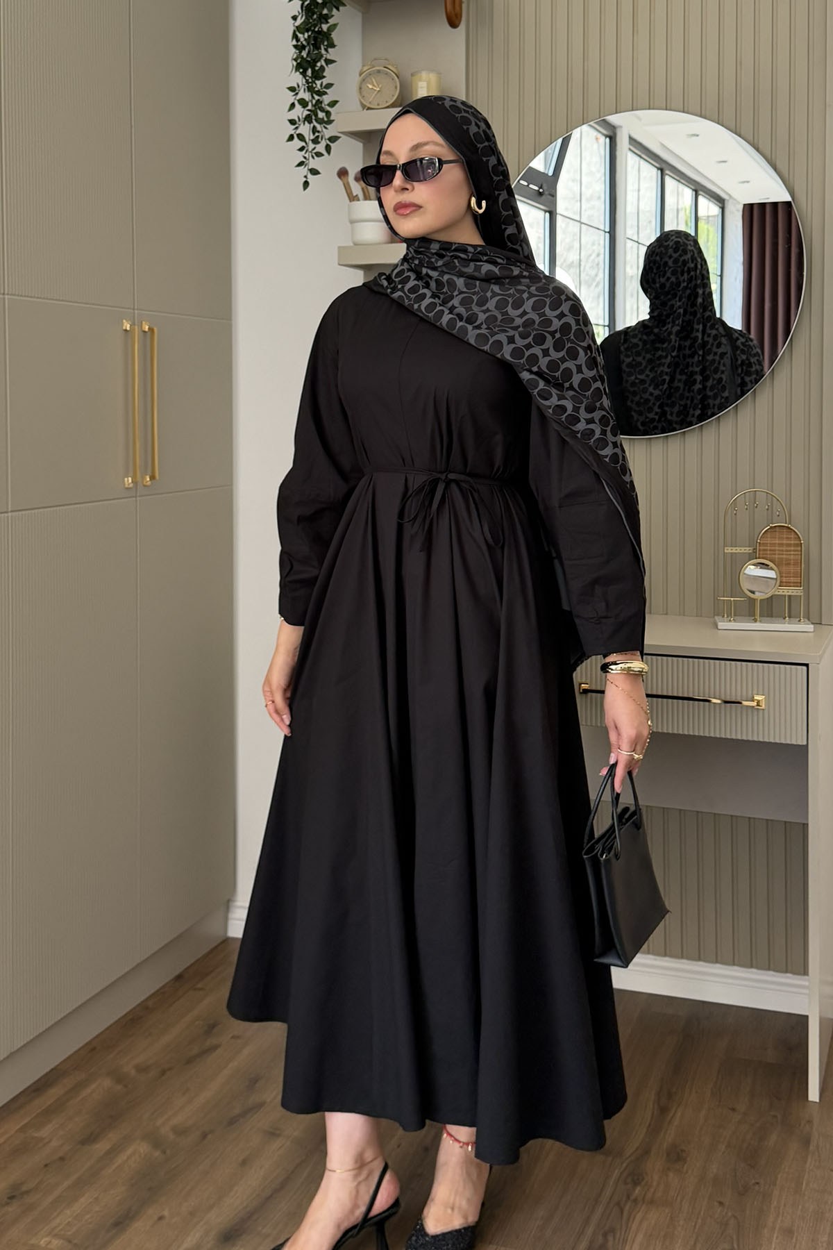 Biye Kemer Detaylı Poplin Mevlana Tesettür Elbise-SİYAH