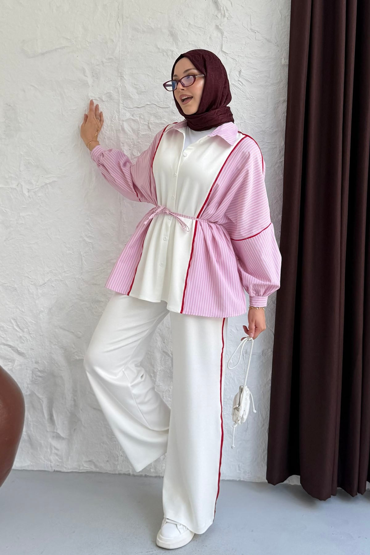 Biye Kemerli Çizgili Gömlek Detaylı Pantolonlu Tesettür Takım-PEMBE