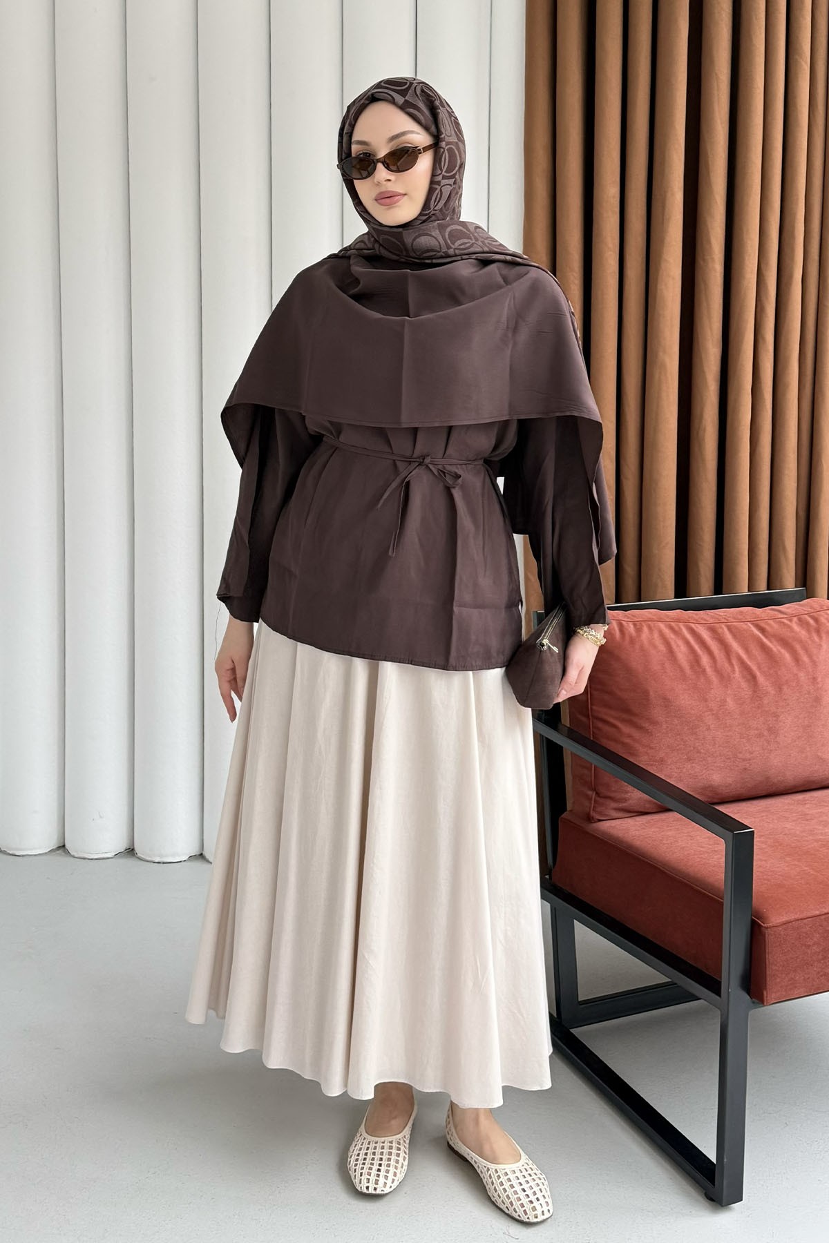 Biyeli Kemer ve Şal Detaylı Tunik-KAHVERENGİ