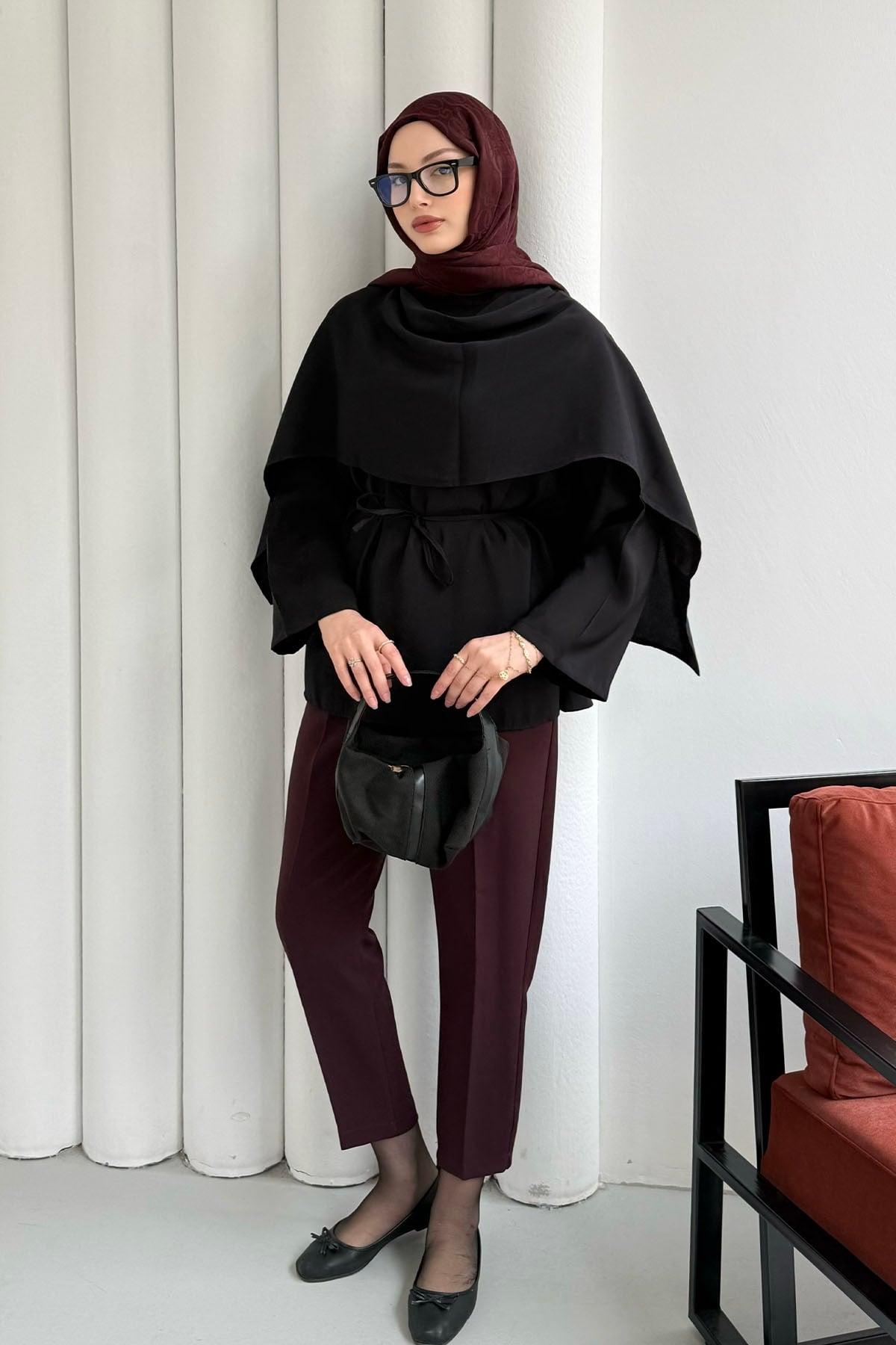 Biyeli Kemer ve Şal Detaylı Tunik-SİYAH