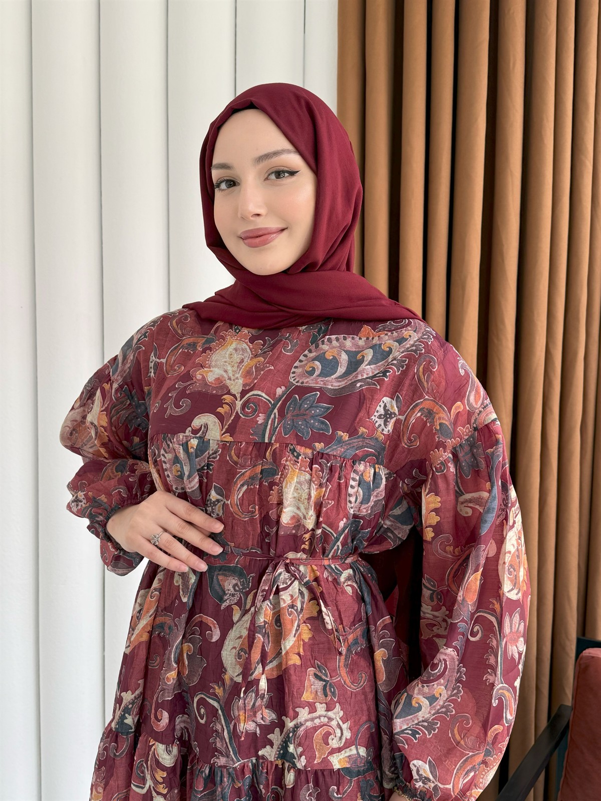 Bohem Etnik Desenli Balon Kol Astarlı Tesettür Elbise-BORDO