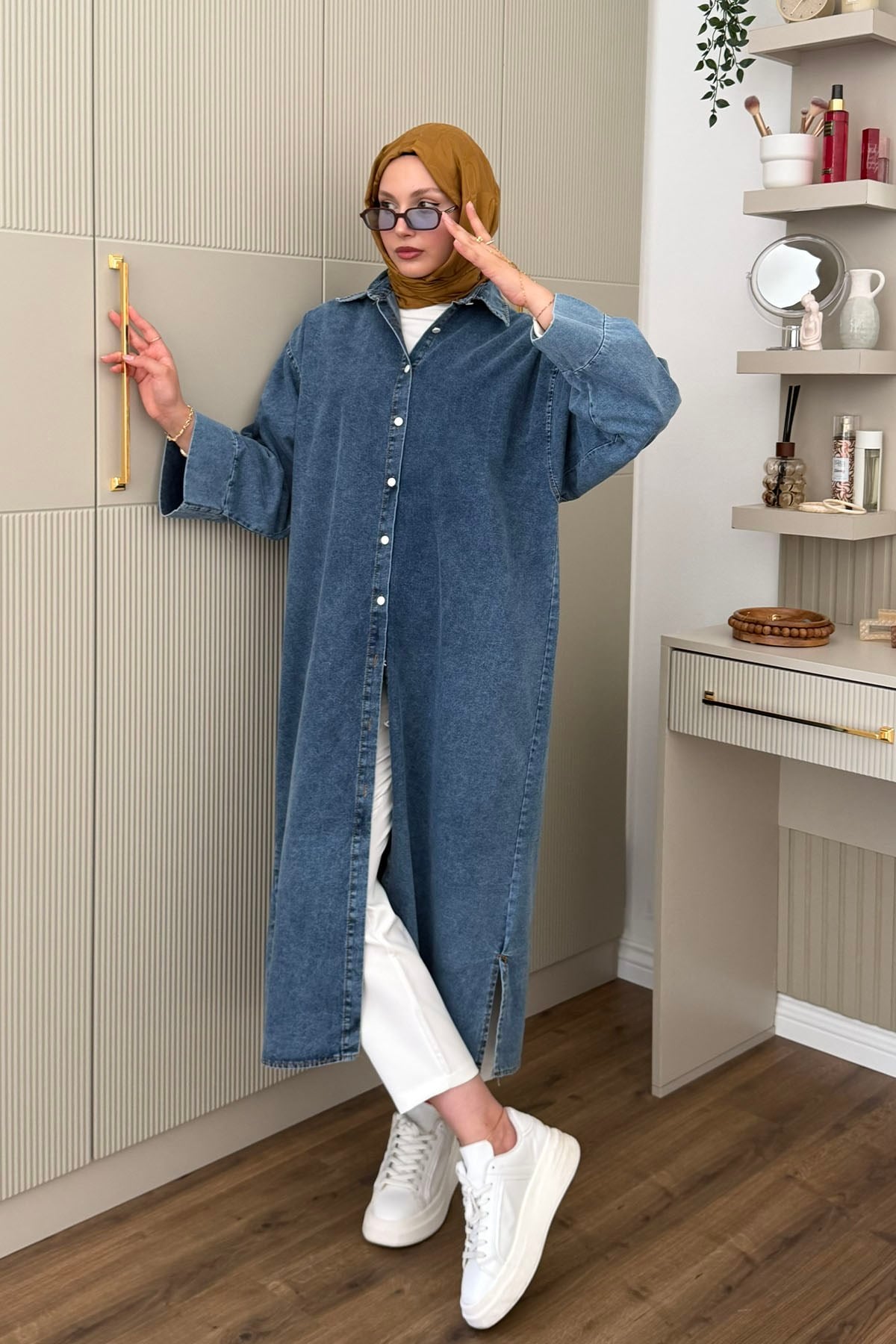 Boydan Düğmeli Denim Ara Boy Kap Gömlek-AÇIK MAVİ