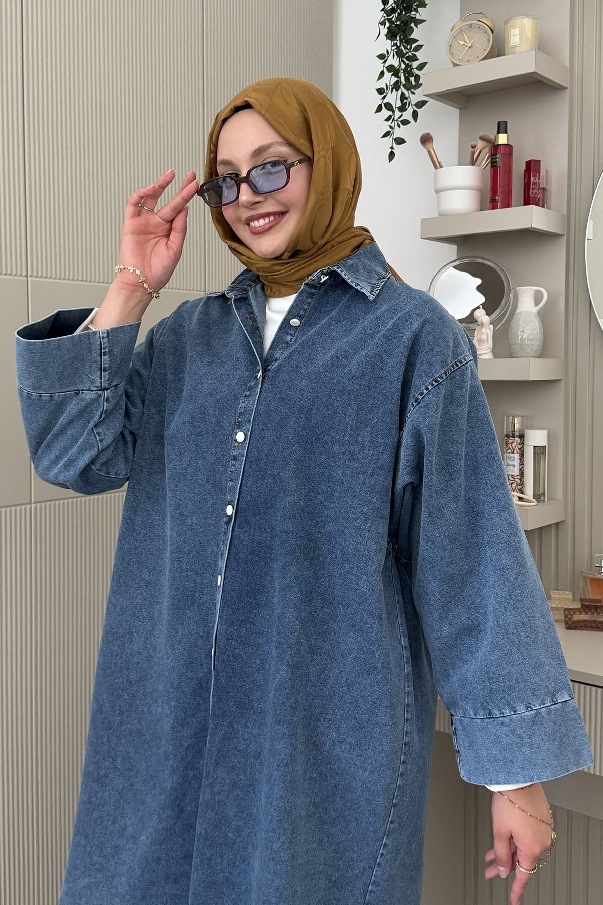Boydan Düğmeli Denim Ara Boy Kap Gömlek-AÇIK MAVİ