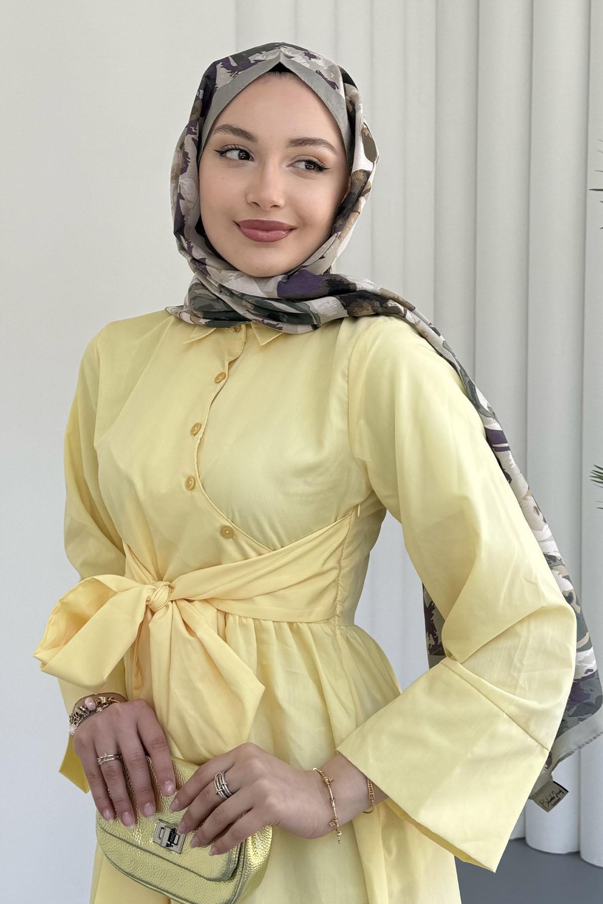 Çapraz Düğme Detaylı Bağlamalı Poplin Tesettür Elbise-SARI