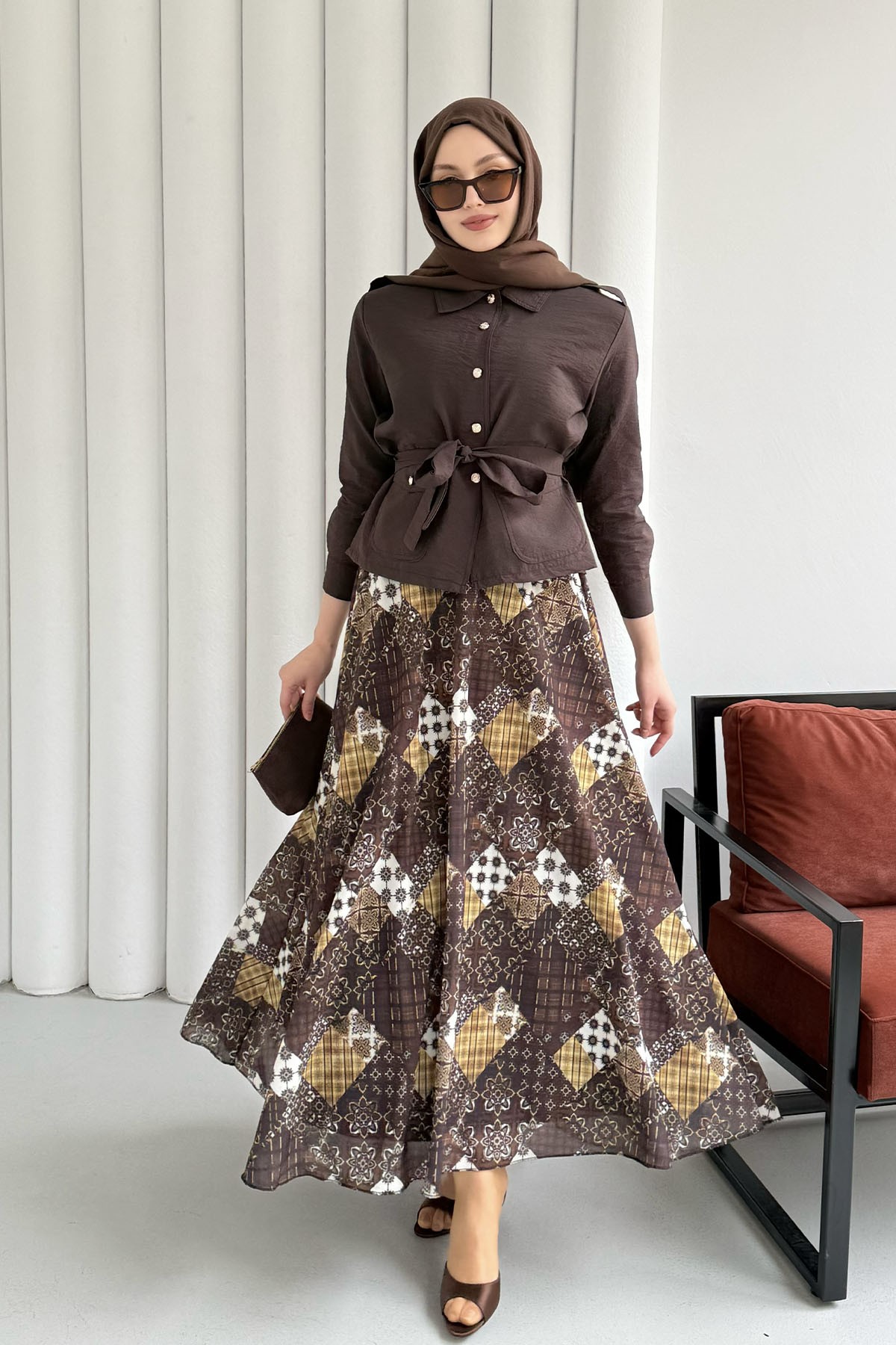 Ceketi Paraşüt Kumaş Etekli Tesettür Takım-KAHVERENGİ