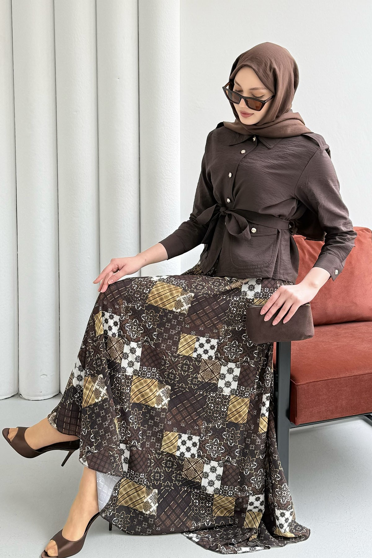 Ceketi Paraşüt Kumaş Etekli Tesettür Takım-KAHVERENGİ