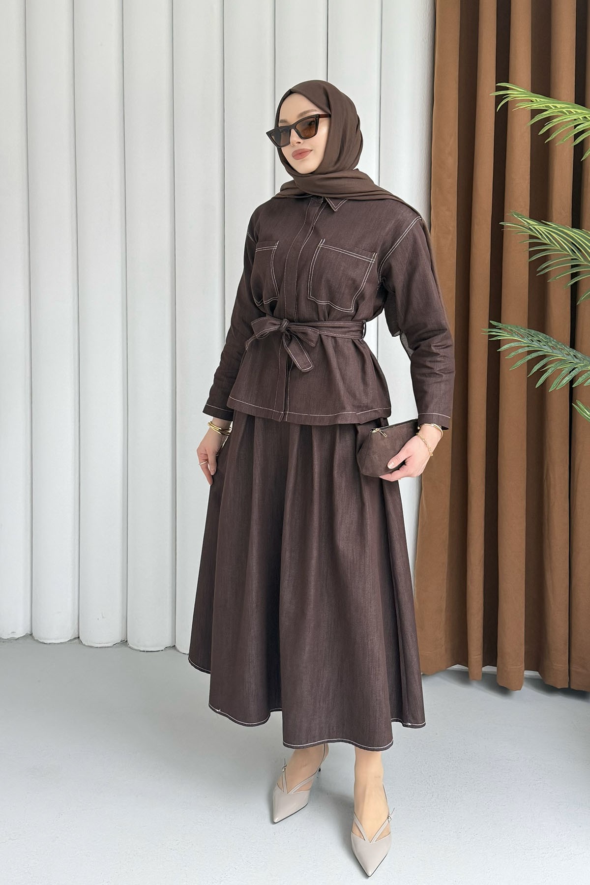 Cepli Dikiş Detaylı Etekli Tesettür Takım-KAHVERENGİ