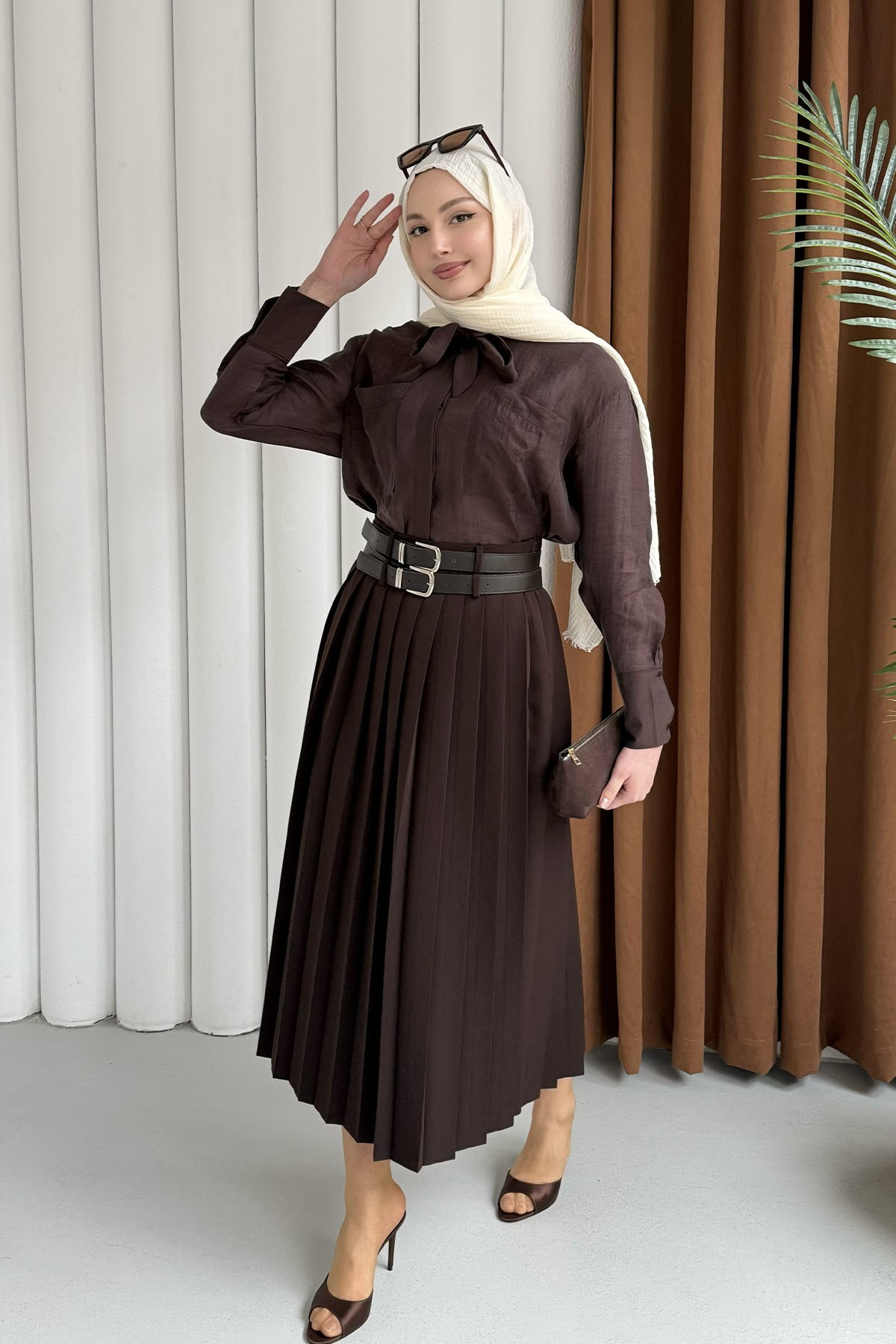 Cepli Kuşaklı İnce Modal Kumaş Gömlek-KAHVERENGİ