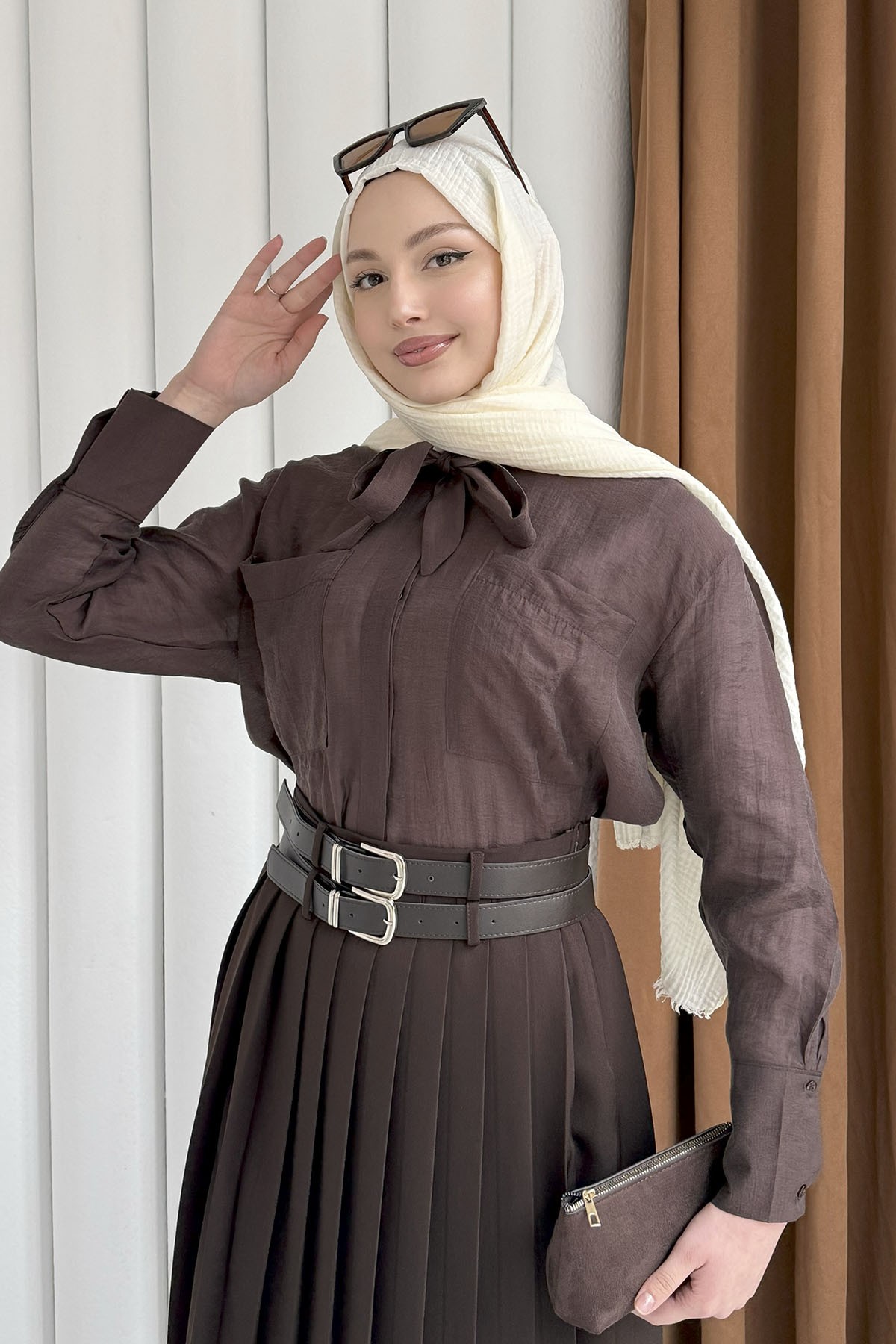 Cepli Kuşaklı İnce Modal Kumaş Gömlek-KAHVERENGİ