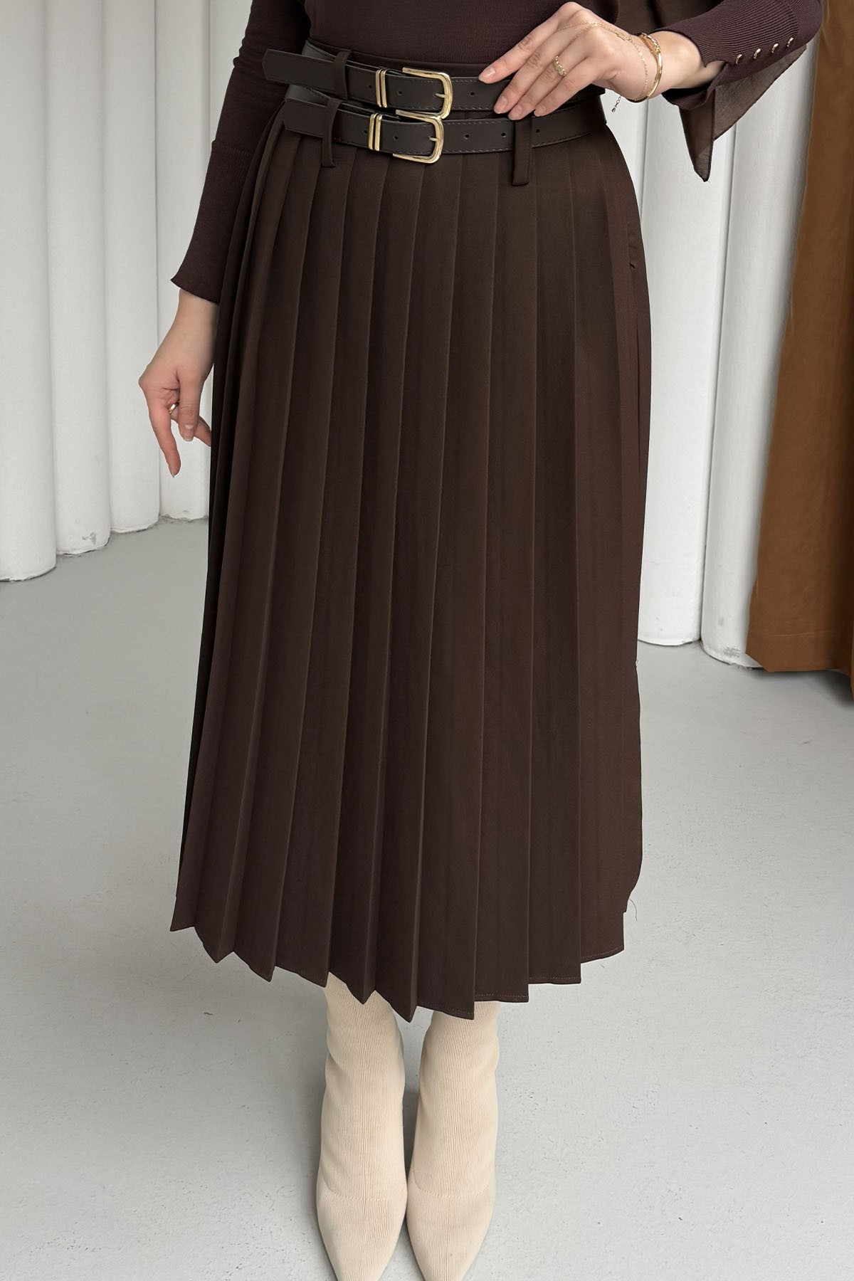 Çift Kemer Detaylı Piliseli Etek-KAHVERENGİ