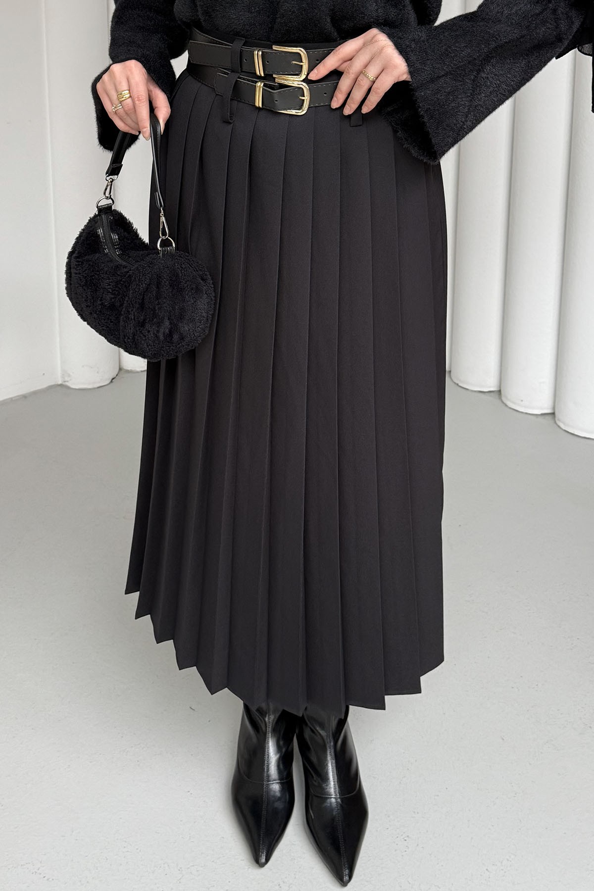 Çift Kemer Detaylı Piliseli Etek-SİYAH