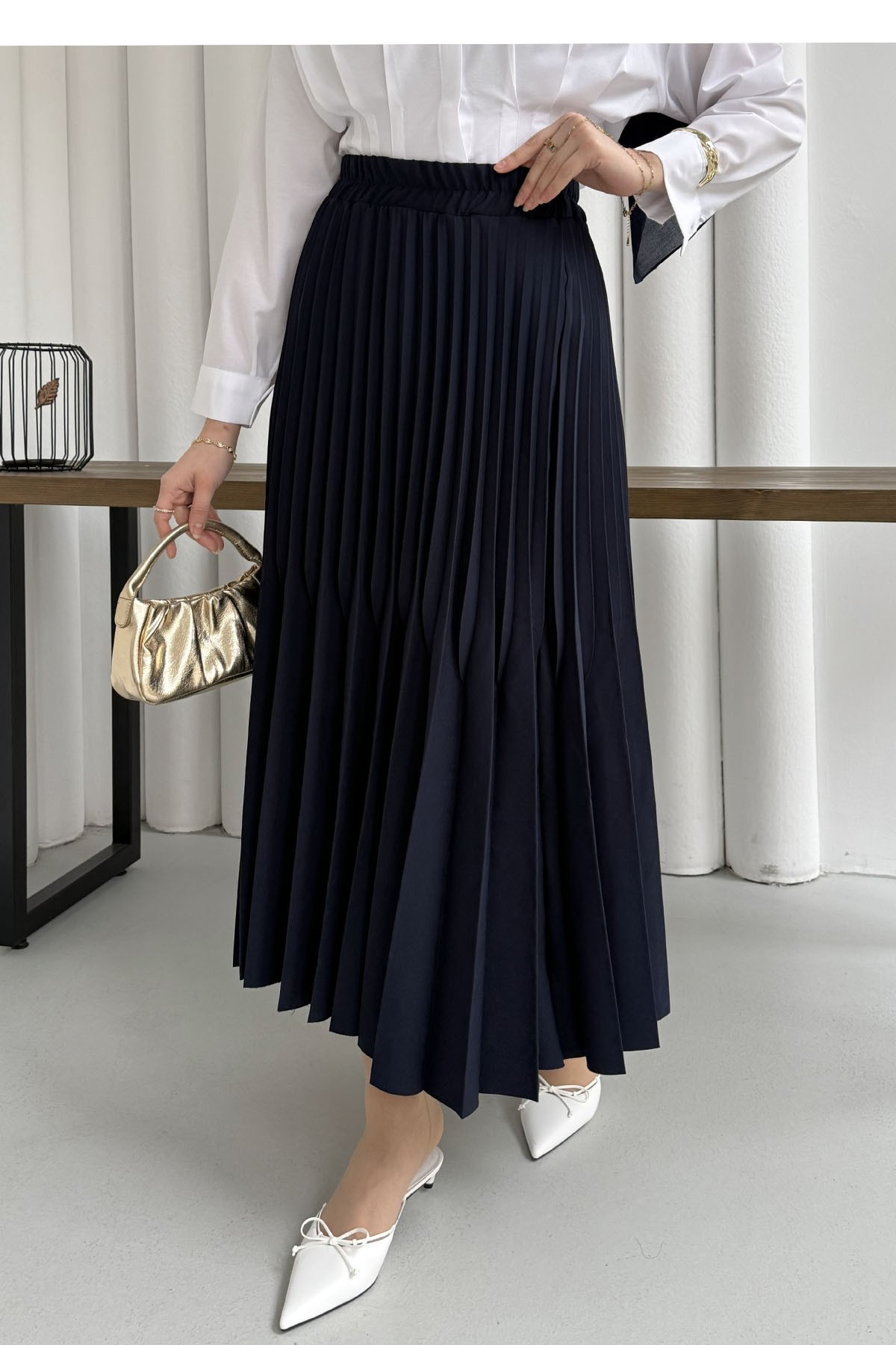 Çift Pilise Detaylı Tesettür Uzun Etek-LACİVERT