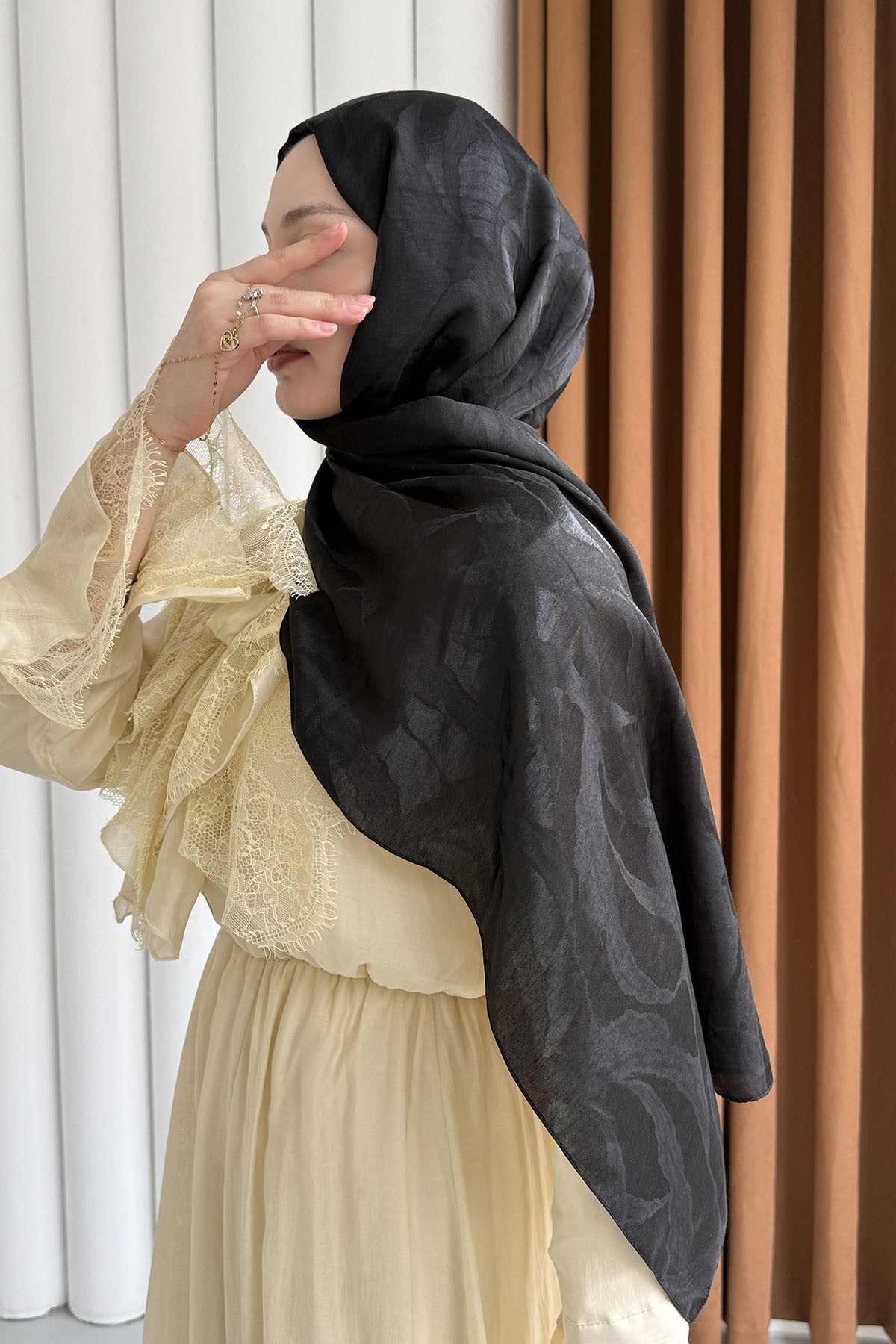 Dalga Desen Pamuklu Ayrobin Jakar Şal-SİYAH