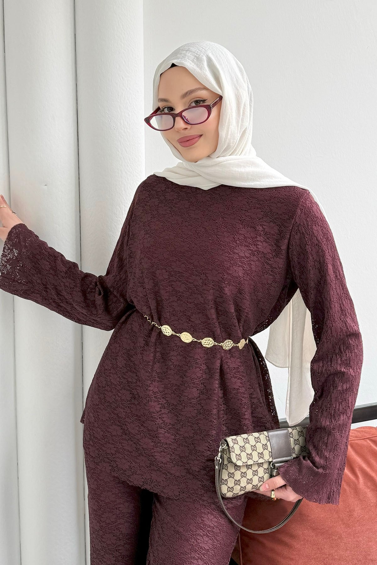 Dantel Detaylı Zincir Kemerli Pantolon Tesettür Takım-BORDO