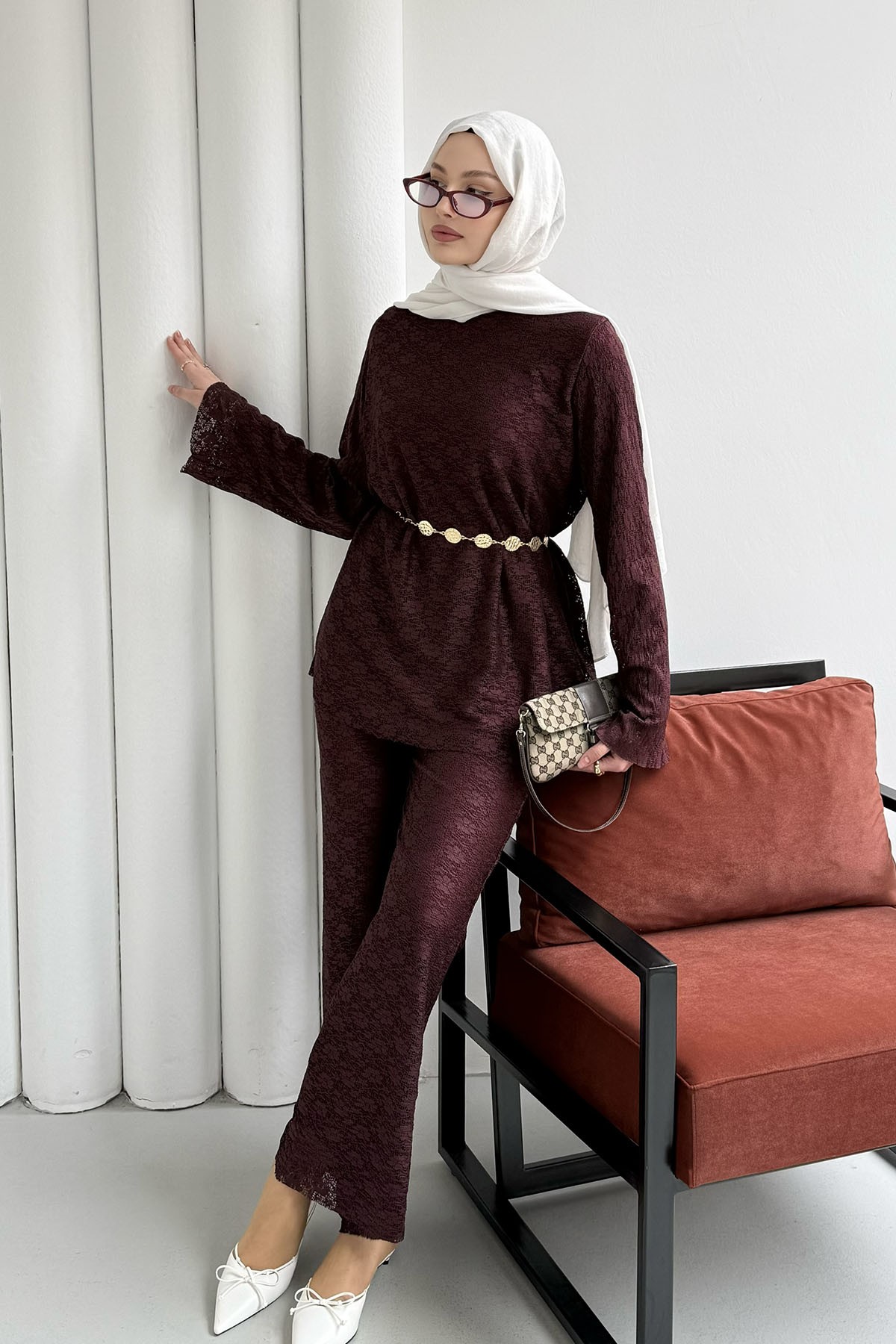 Dantel Detaylı Zincir Kemerli Pantolon Tesettür Takım-BORDO