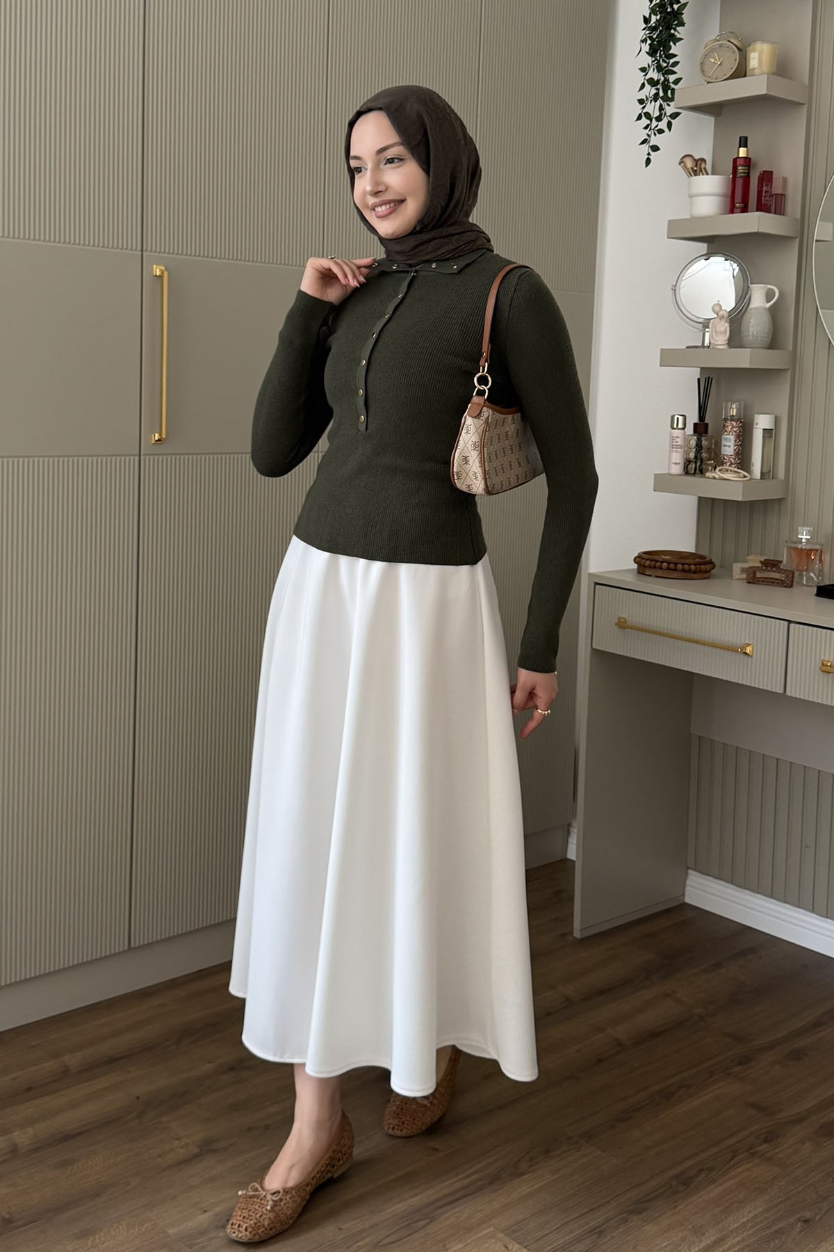 Dik Yaka Çıtçıtlı Triko Kazak-HAKİ YEŞİL