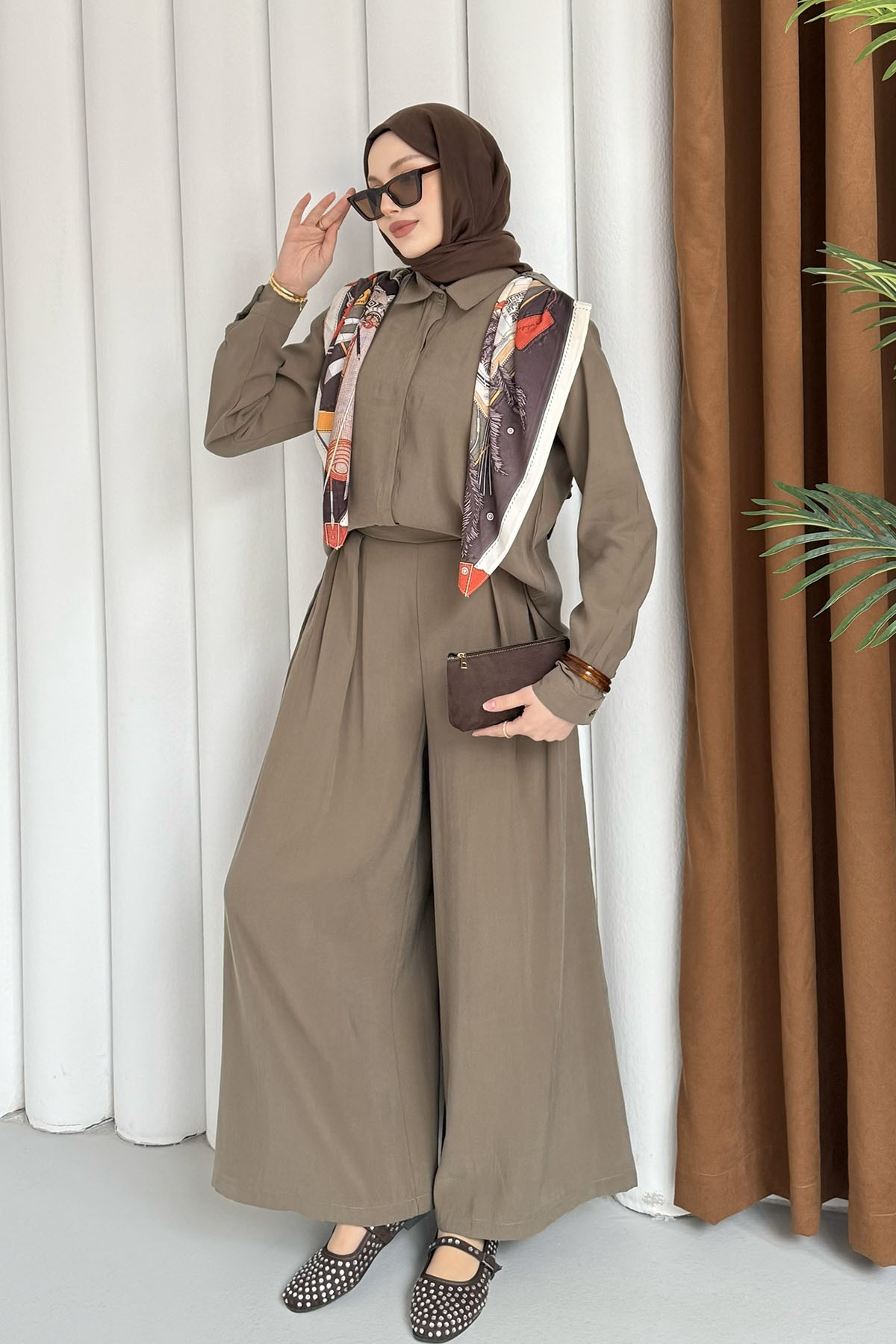 Efsun Şal Detaylı Pantolon Tesettür Takım-HAKİ YEŞİL