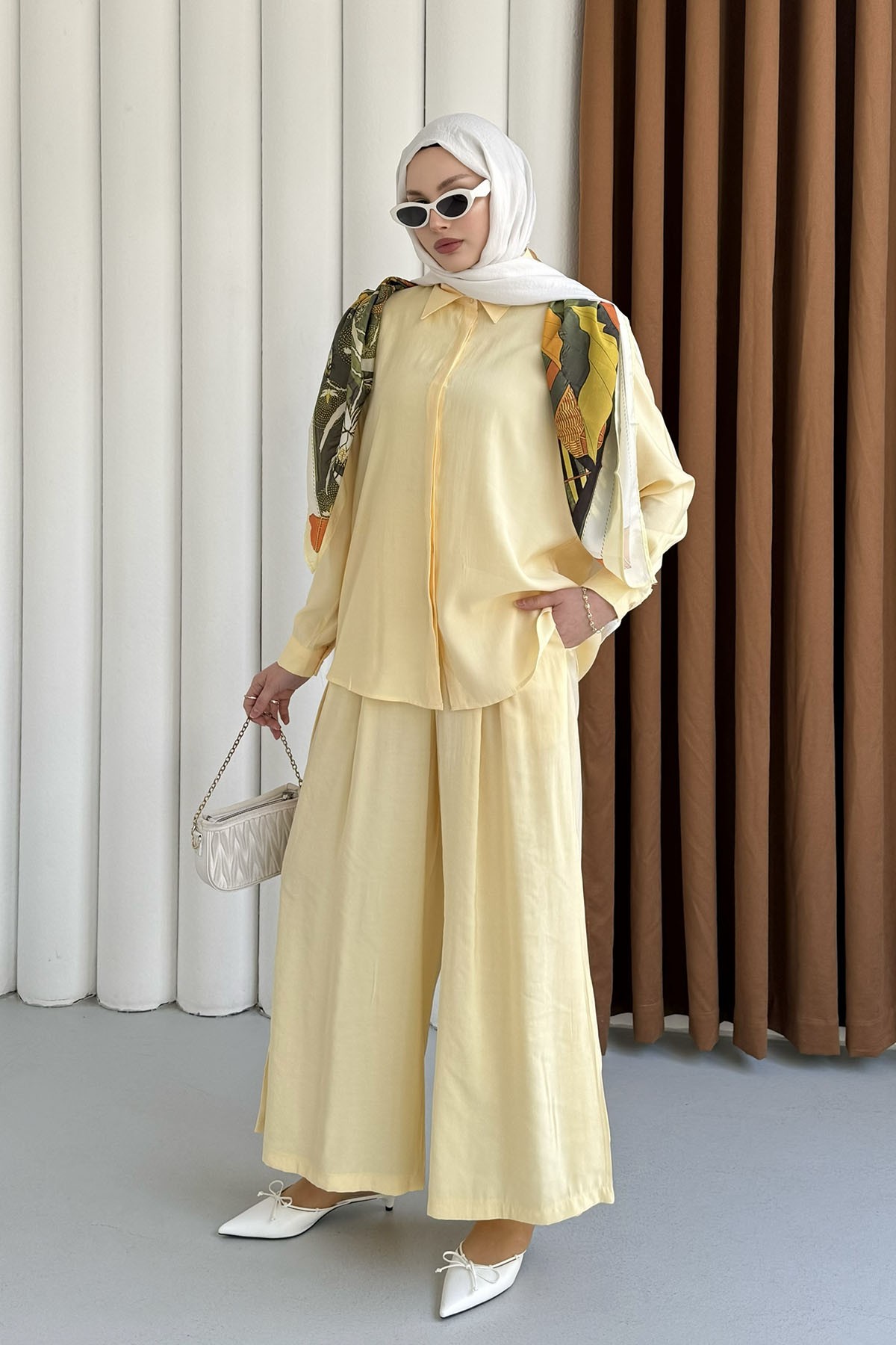 Efsun Şal Detaylı Pantolon Tesettür Takım-SARI