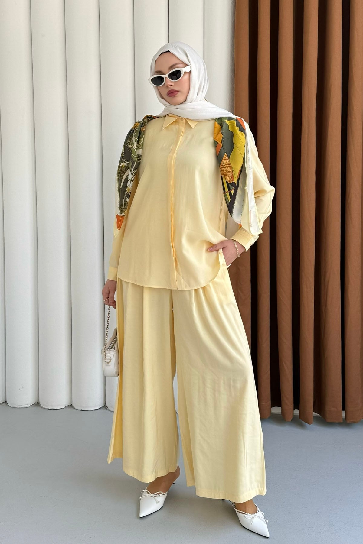 Efsun Şal Detaylı Pantolon Tesettür Takım-SARI