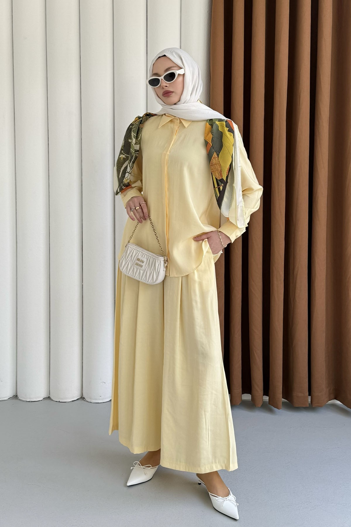 Efsun Şal Detaylı Pantolon Tesettür Takım-SARI