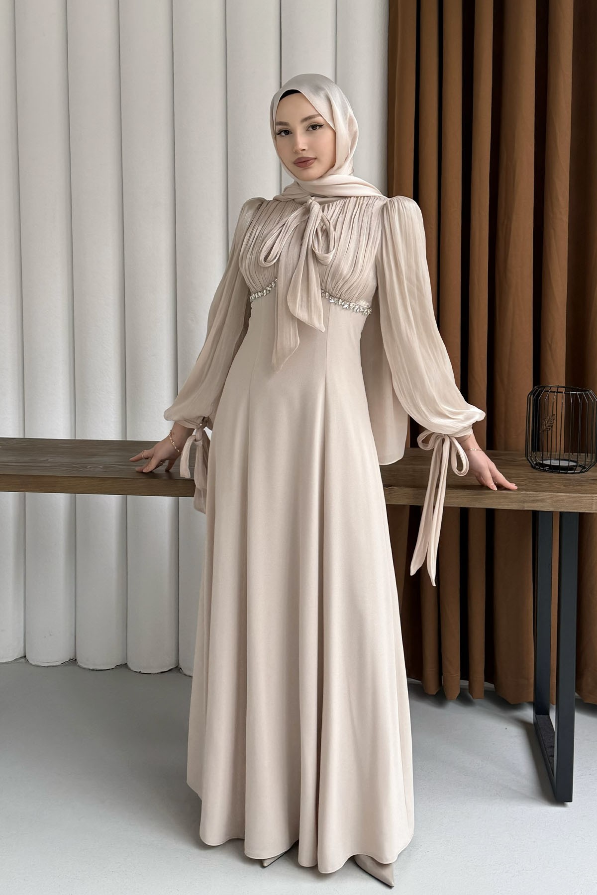 Elegance Taş Detaylı Balon Kol Tesettür Abiye-TAŞ