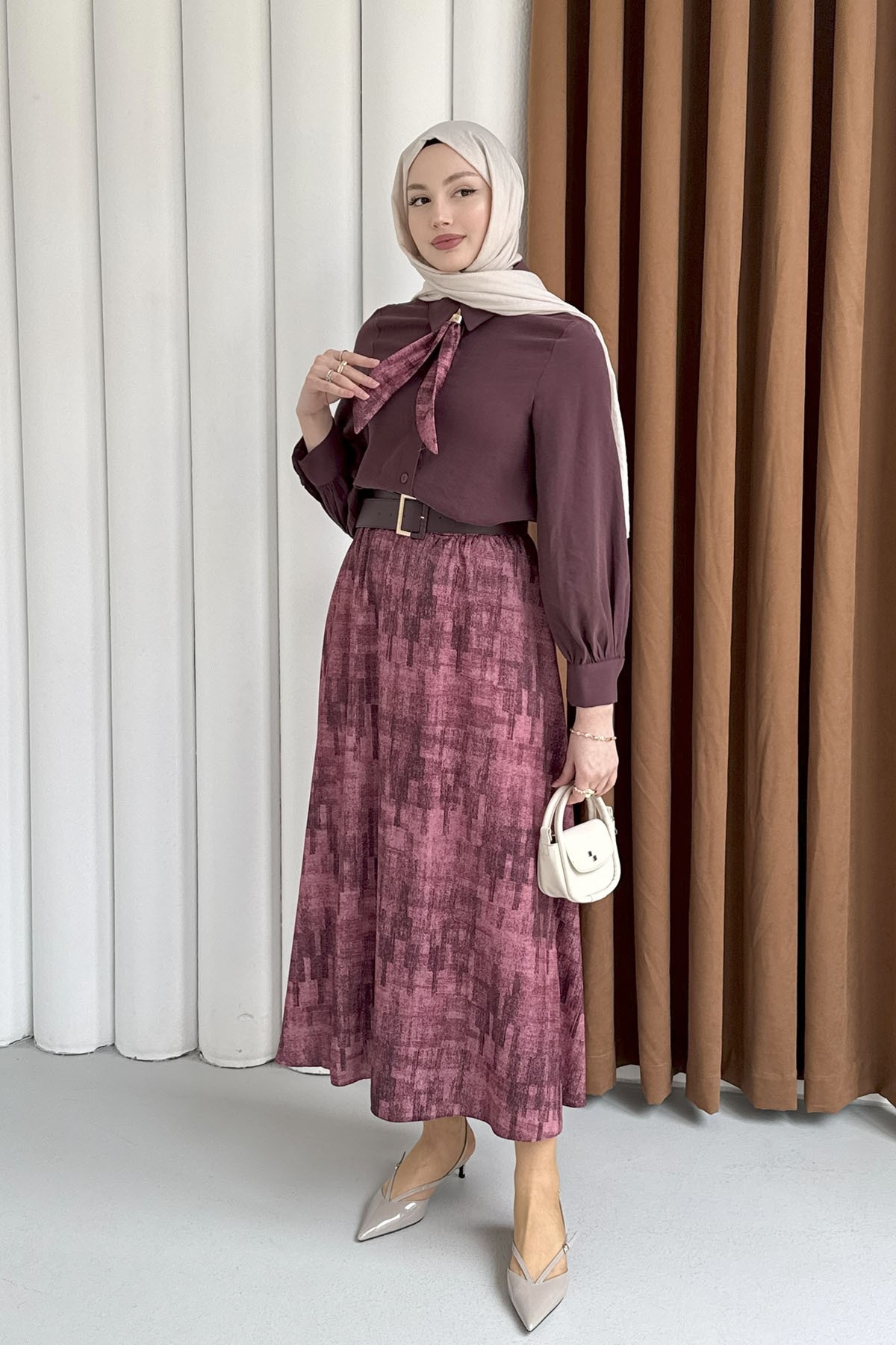 Etek Desenli Fular Yaka Tesettür Takım-BORDO