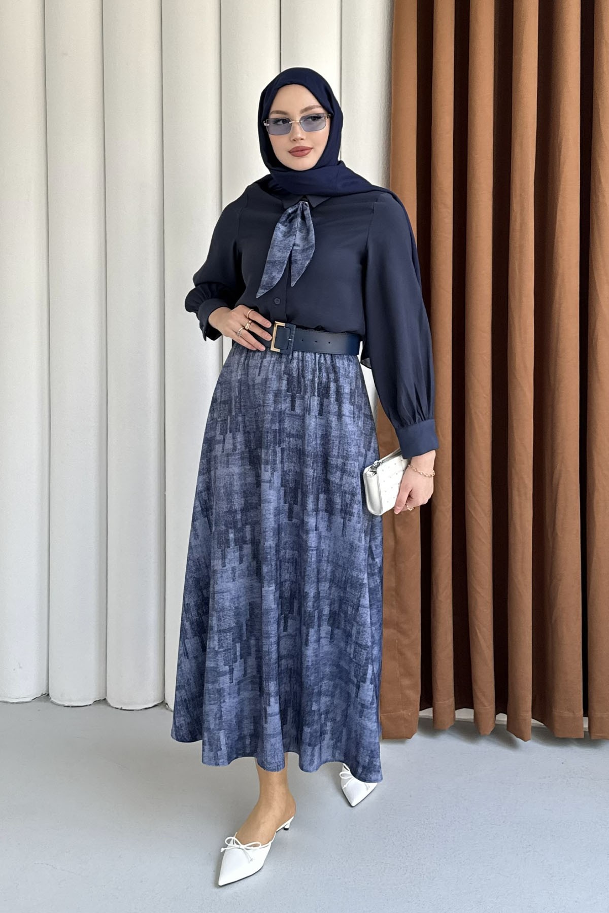 Etek Desenli Fular Yaka Tesettür Takım-LACİVERT