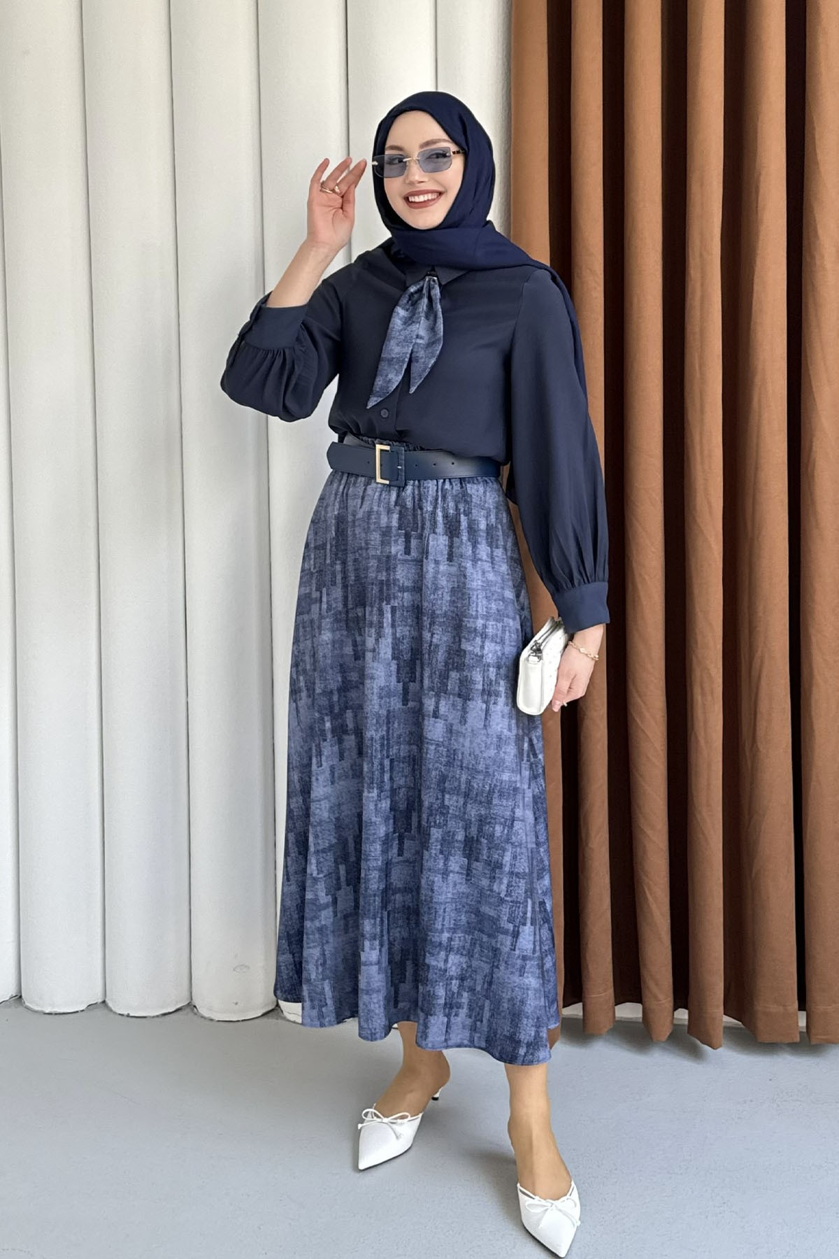 Etek Desenli Fular Yaka Tesettür Takım-LACİVERT